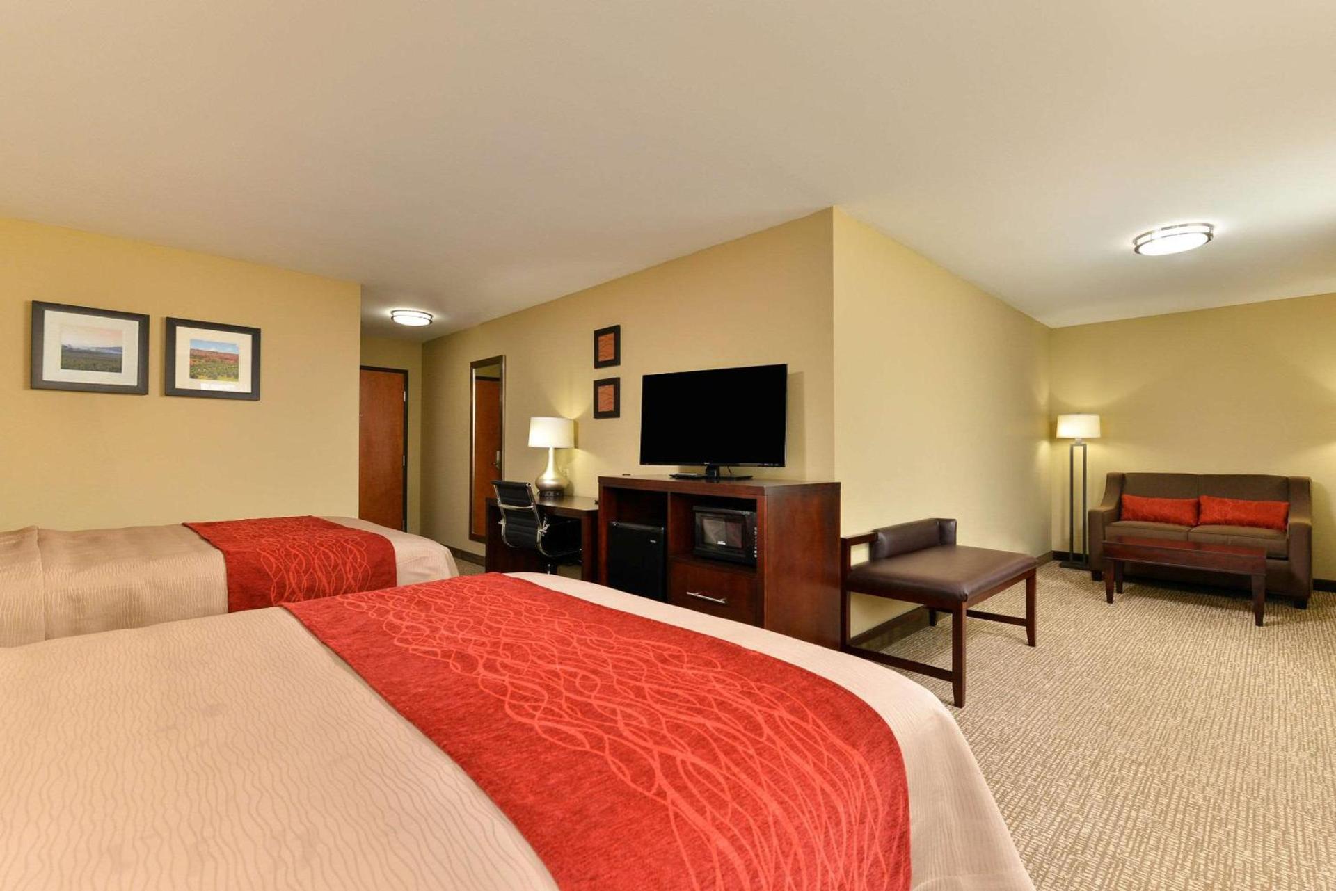 Days Inn & Suites by Wyndham Manheim Lebanon photo 17