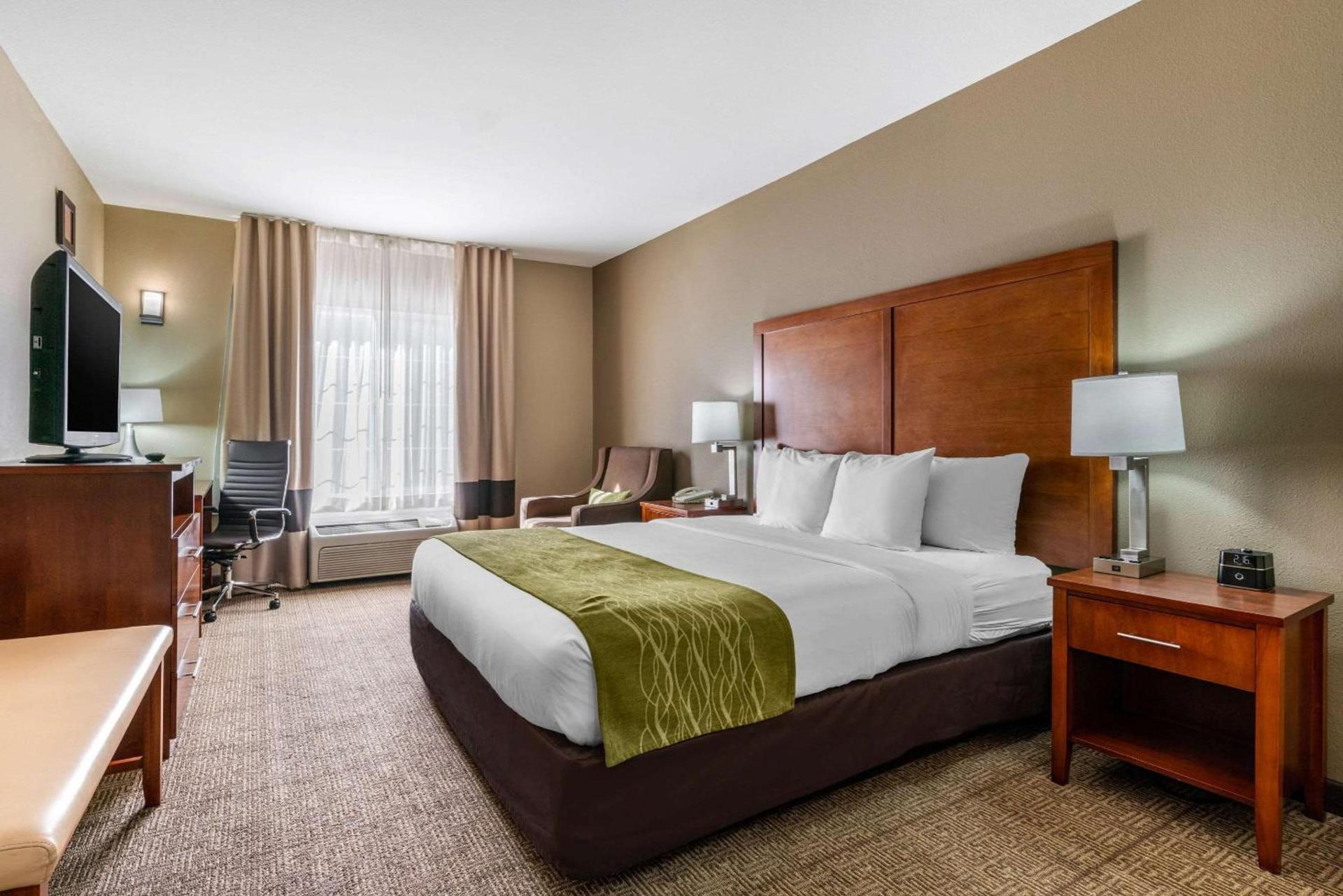 Comfort Inn & Suites Sacramento - University Area photo 51