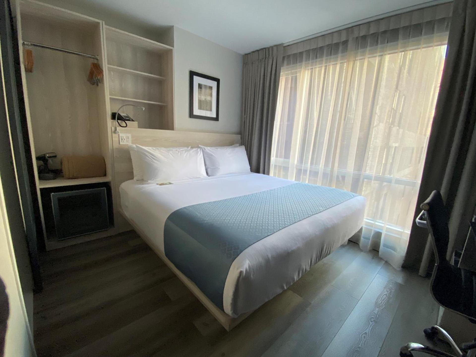 Wingate by Wyndham New York Midtown South/5th Ave photo 26