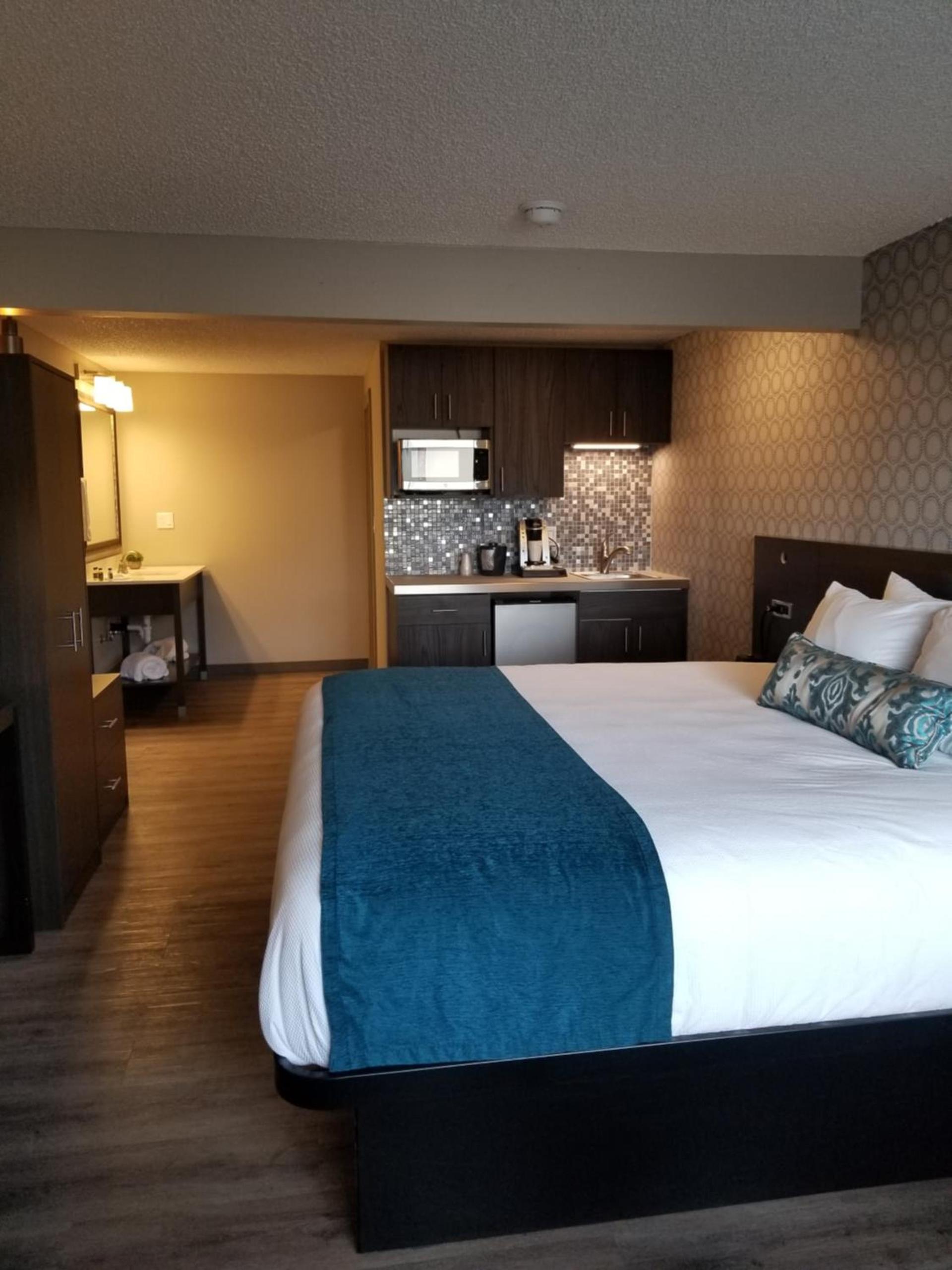 The Hotel Y, a Dazzler Select by Wyndham photo 15