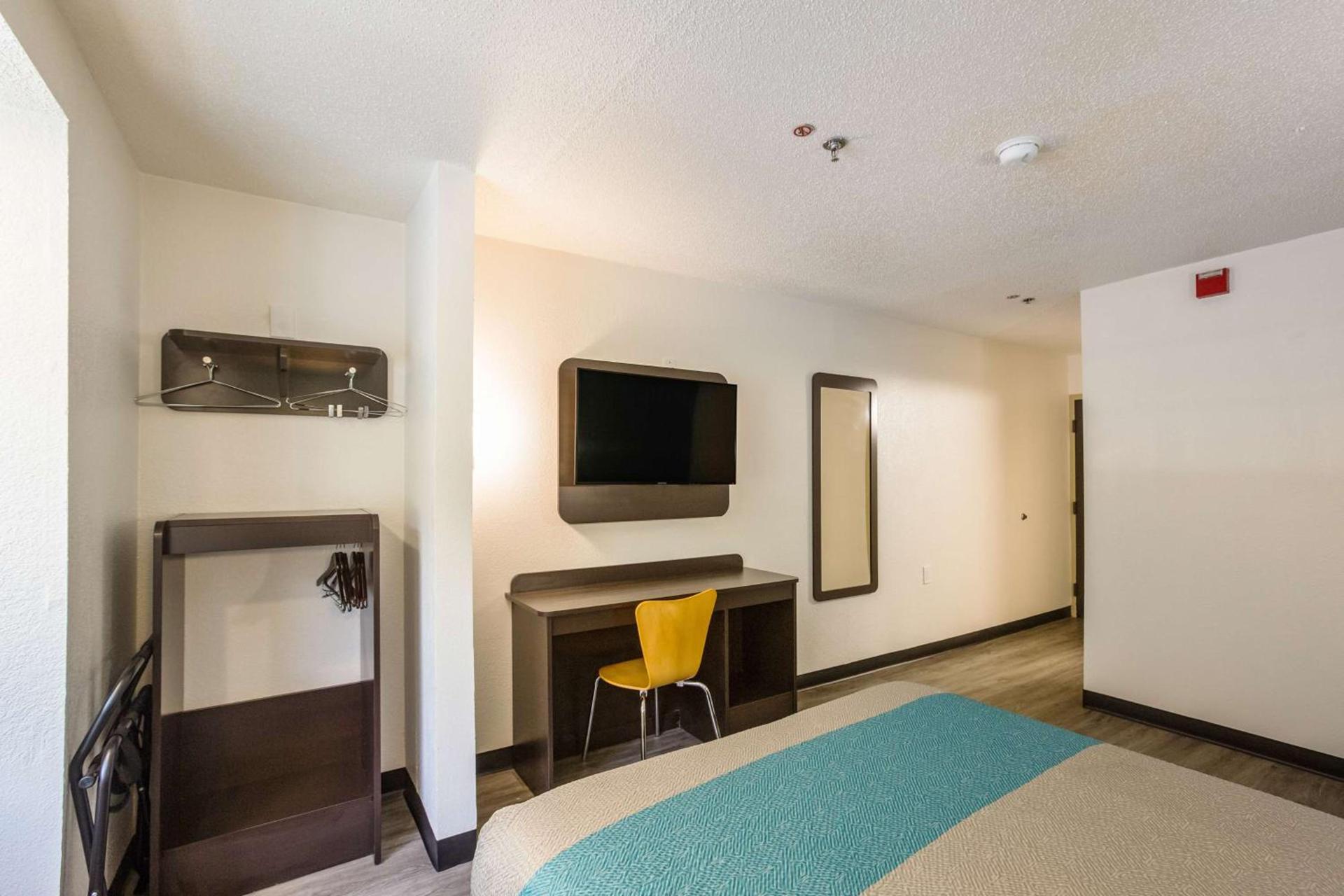 Motel 6-Smyrna, GA - Atlanta photo 30