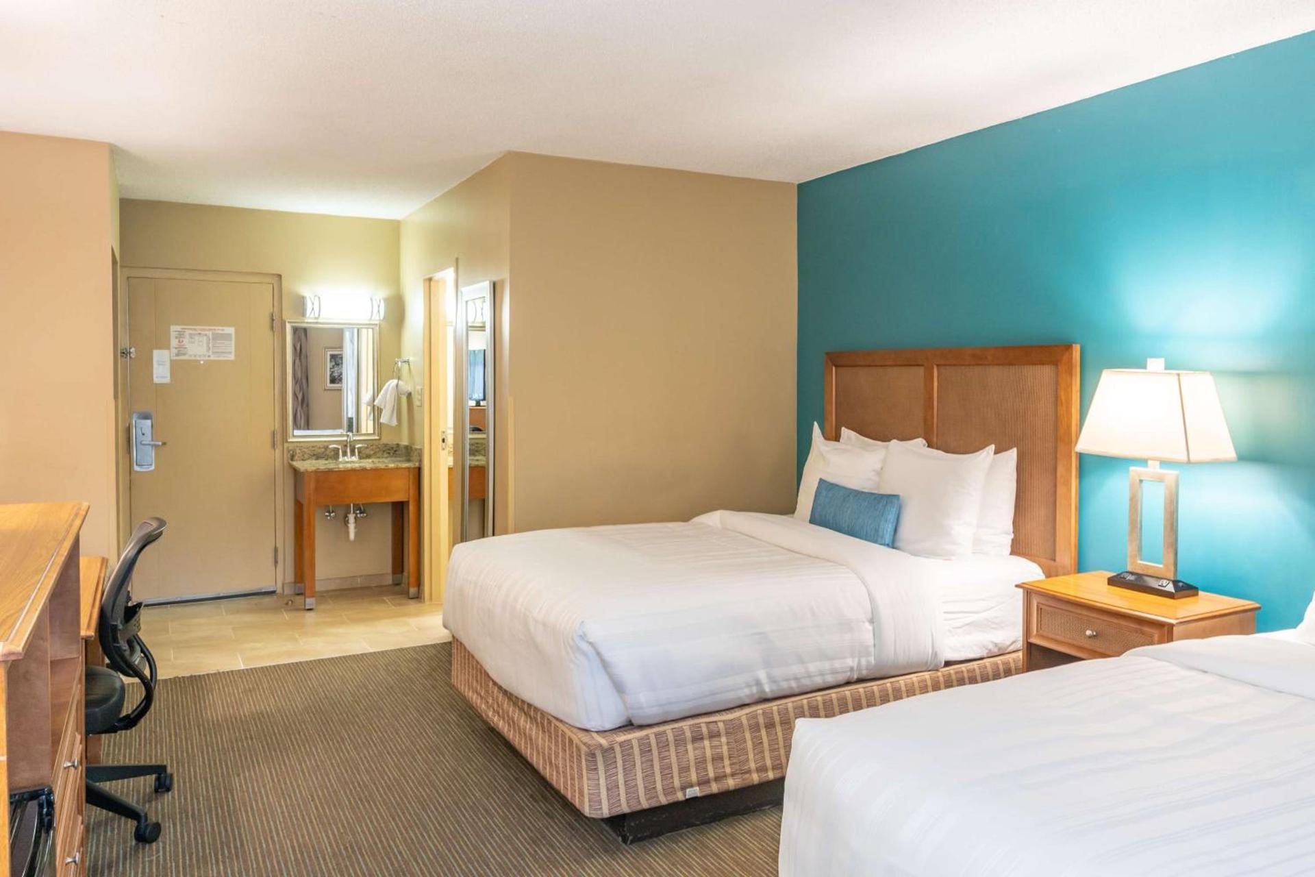 Best Western Charleston Inn photo 36