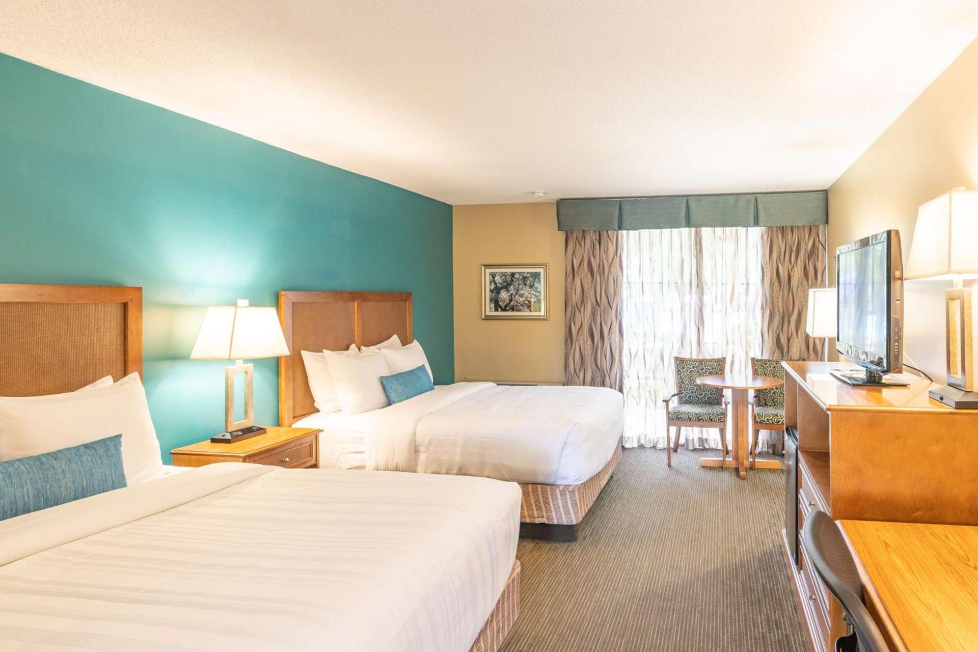 Best Western Charleston Inn photo 37