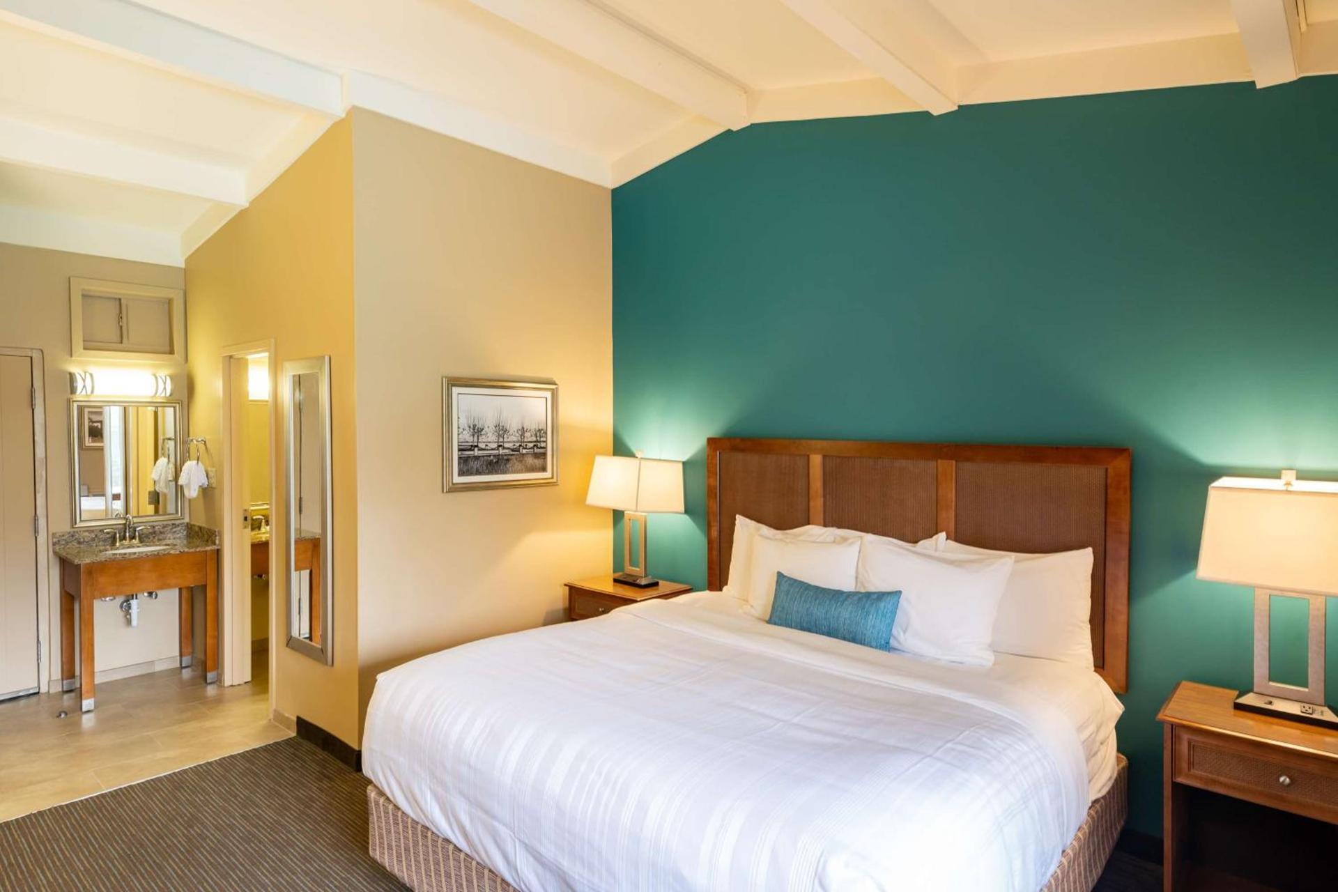 Best Western Charleston Inn photo 39