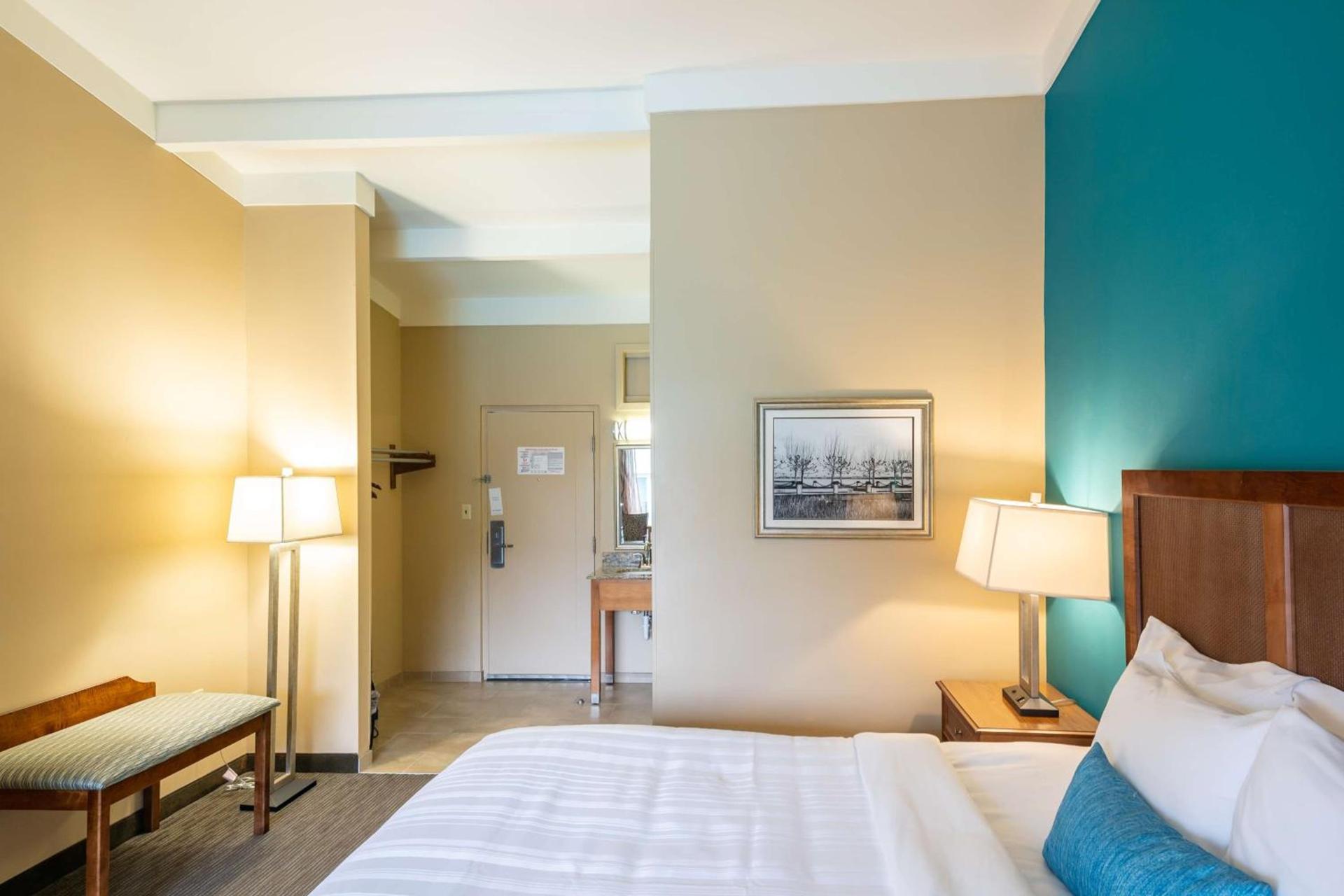 Best Western Charleston Inn photo 38