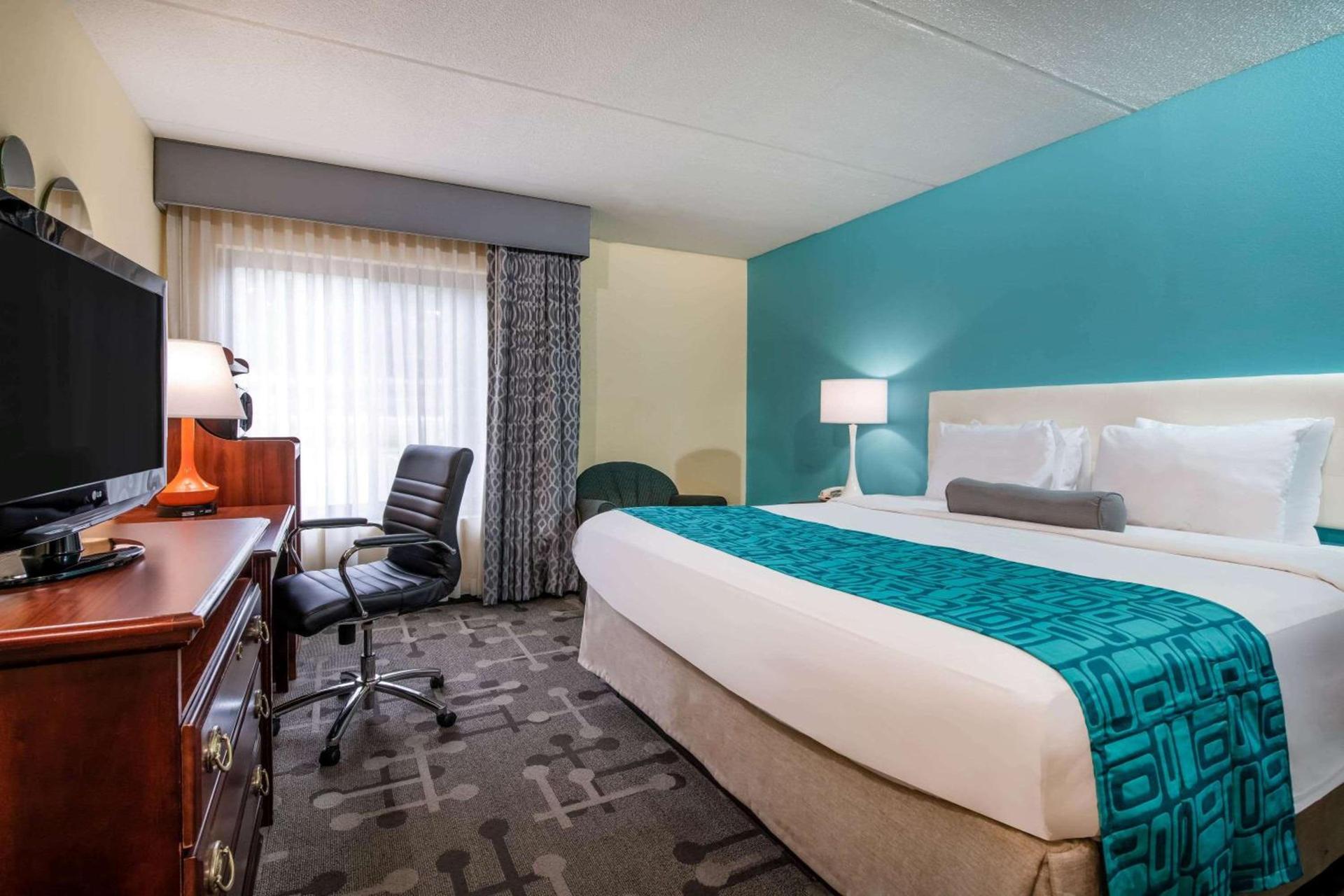 Howard Johnson by Wyndham Saugerties photo 41