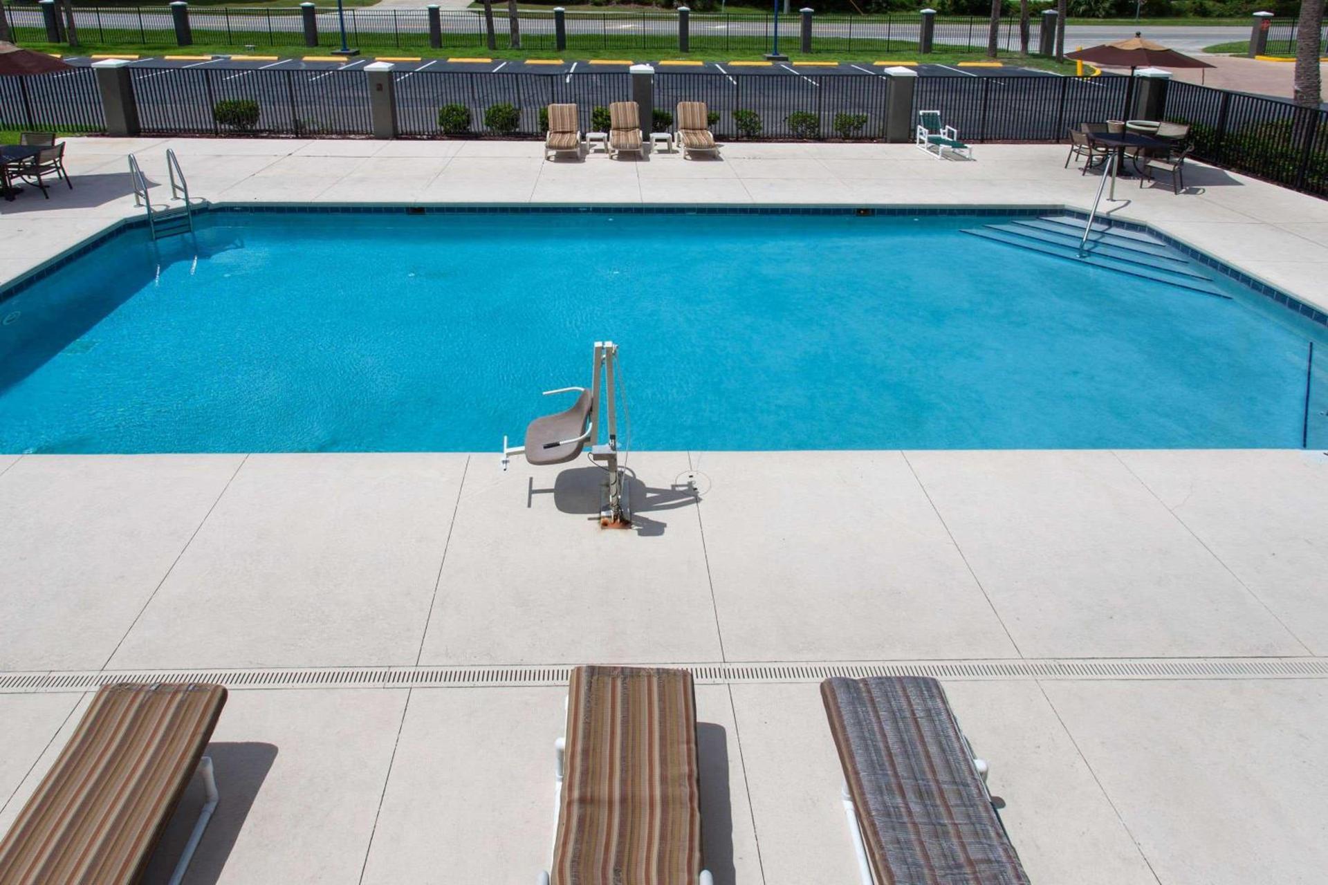 Travelodge by Wyndham Deltona photo 38