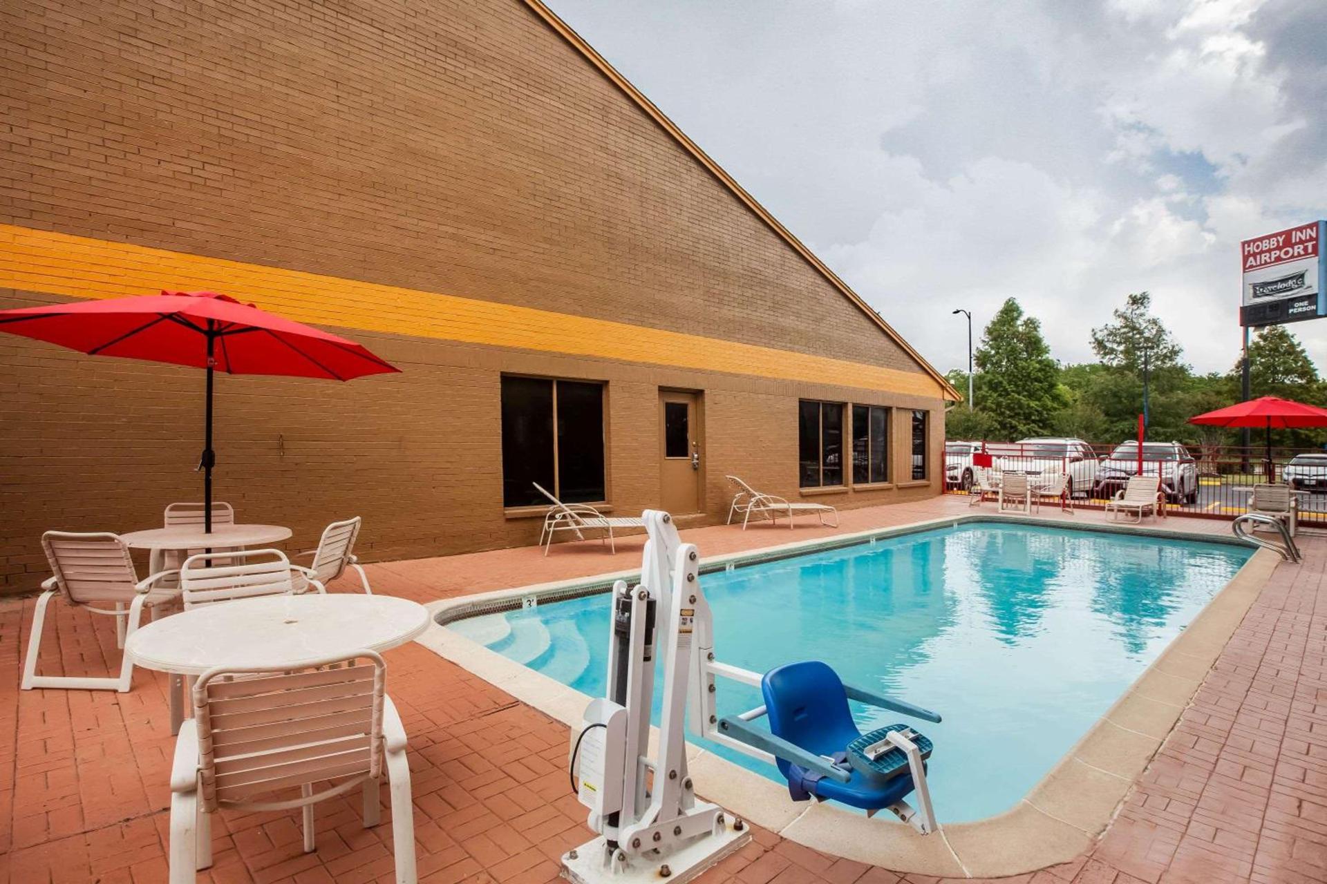 Travelodge by Wyndham Houston Hobby Airport photo 6