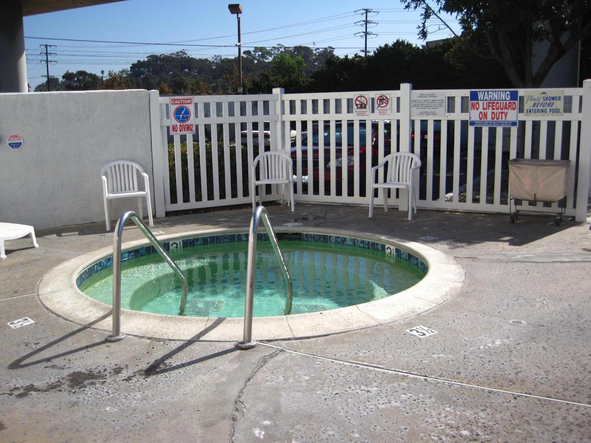 EZ 8 Motel Old Town photo 6