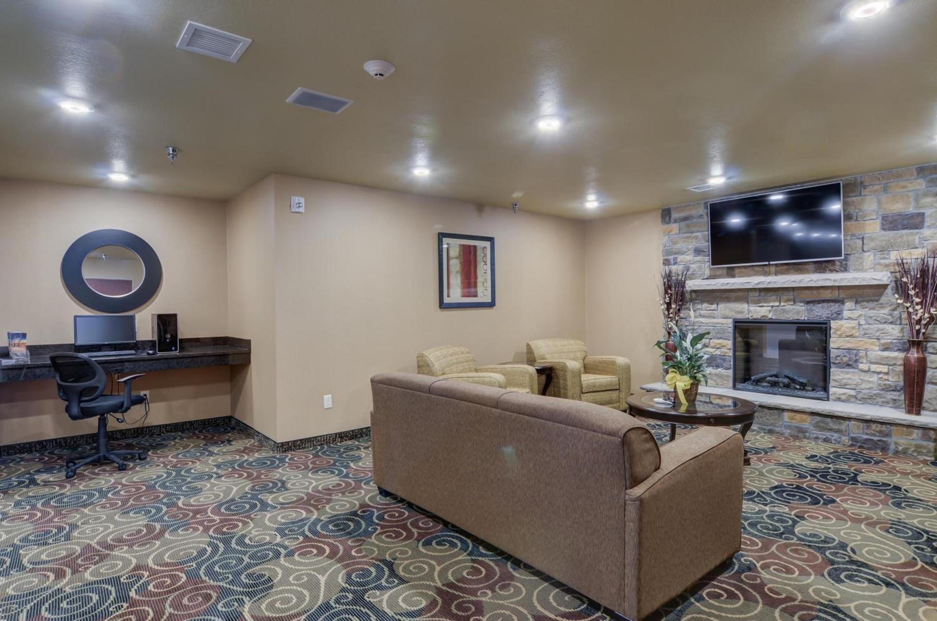 Cobblestone Inn & Suites-Kersey photo 33