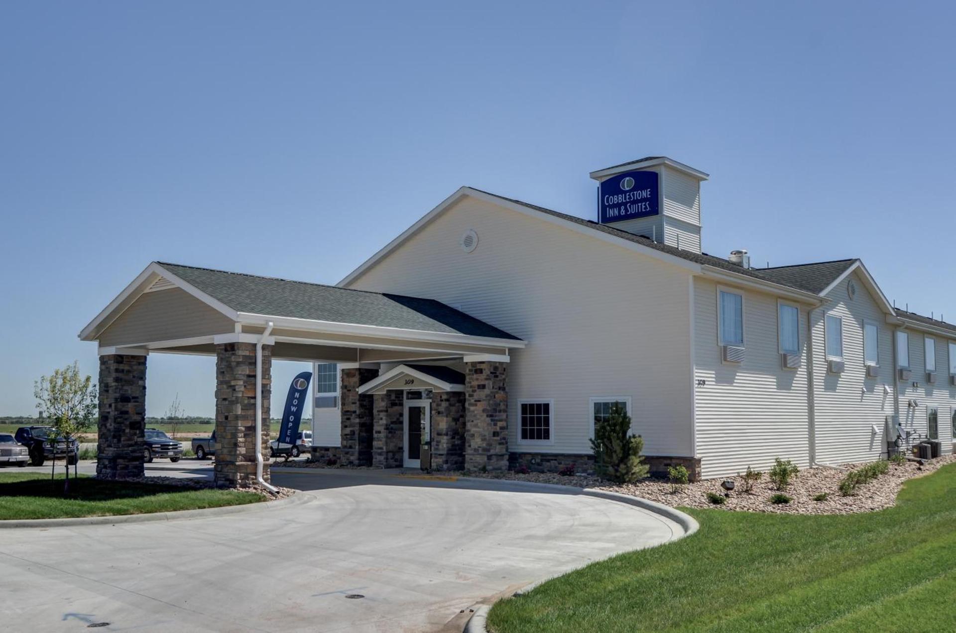 Cobblestone Inn & Suites-Kersey photo 1