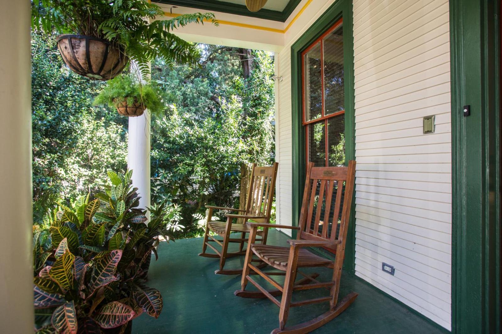 The Lookout Inn photo 3