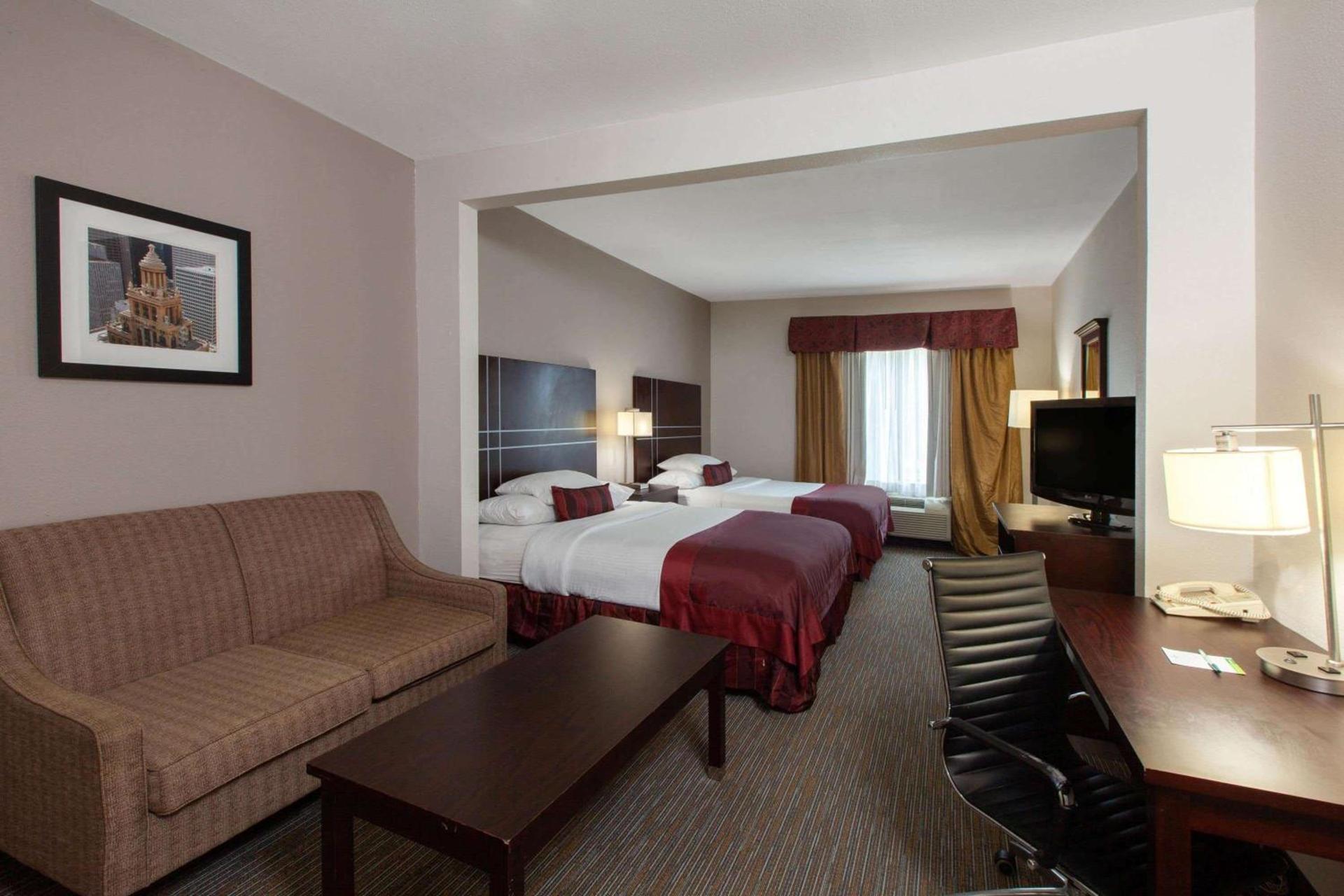 Wingate By Wyndham Houston / Willowbrook photo 26