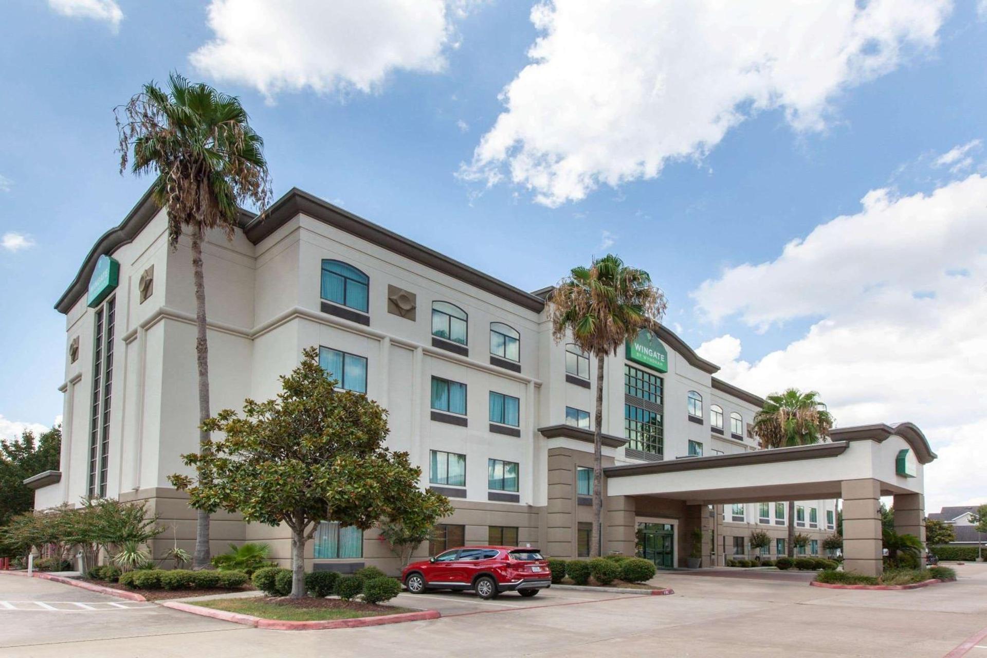 Wingate By Wyndham Houston / Willowbrook photo 2