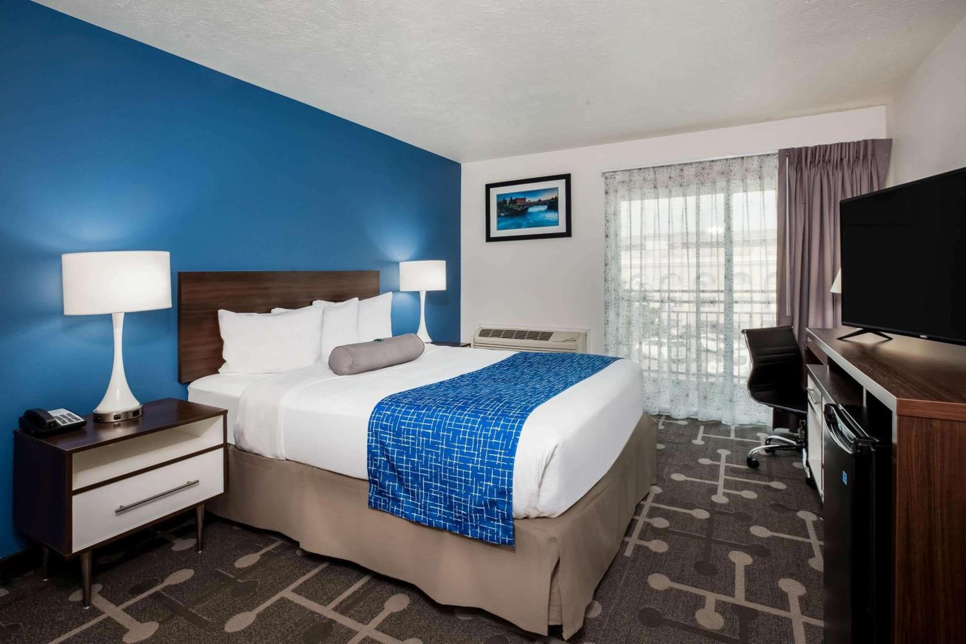 Baymont by Wyndham Spokane photo 32