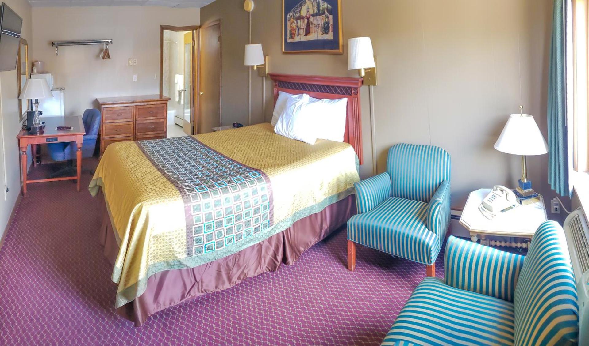 Economy Inn photo 4