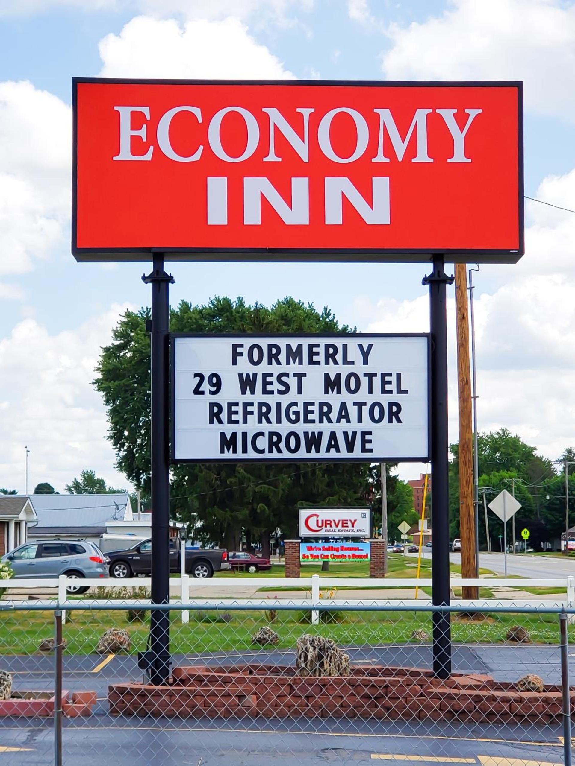 Economy Inn photo 2