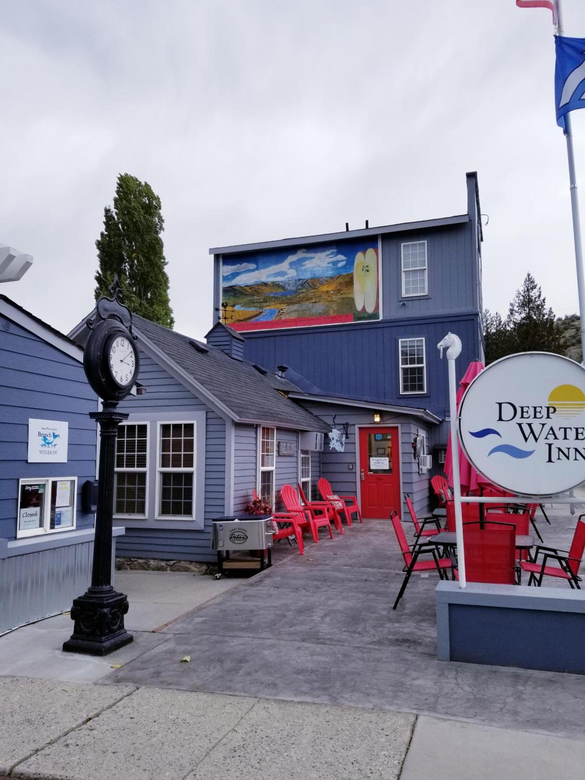 Deep Water Inn — hotel in Chelan