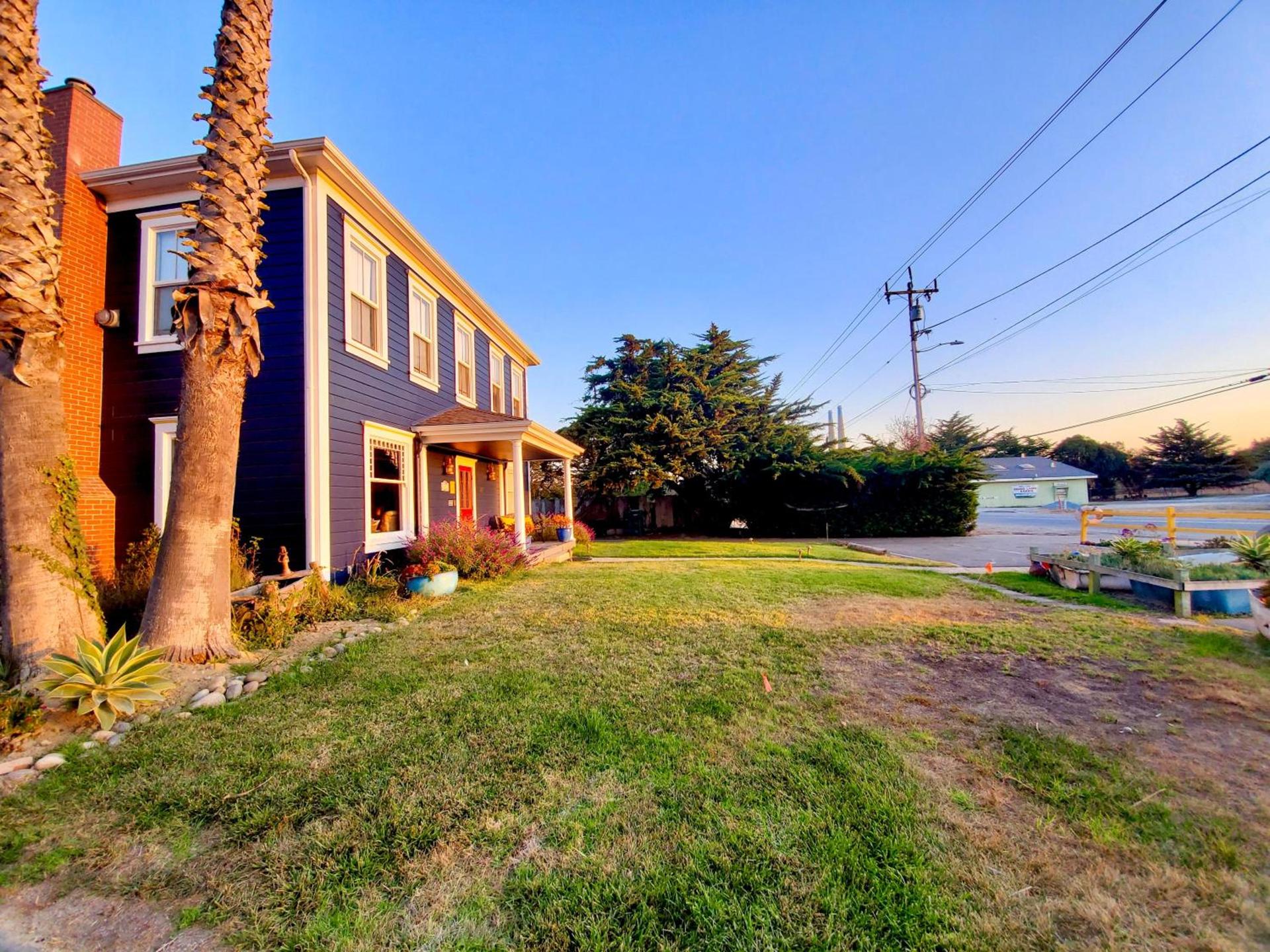 Captain's Inn at Moss Landing photo 1