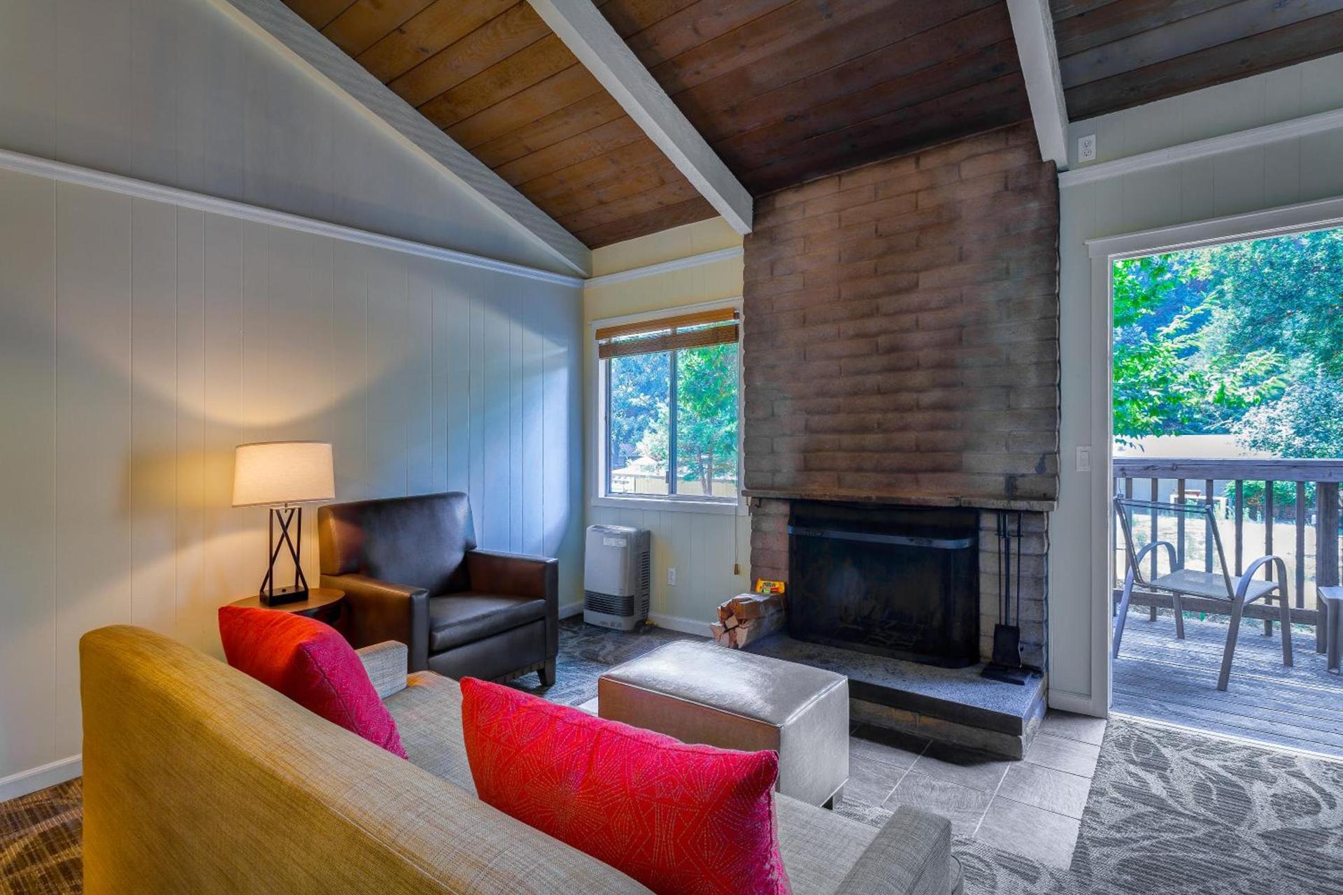 Big Sur Lodge photo 20