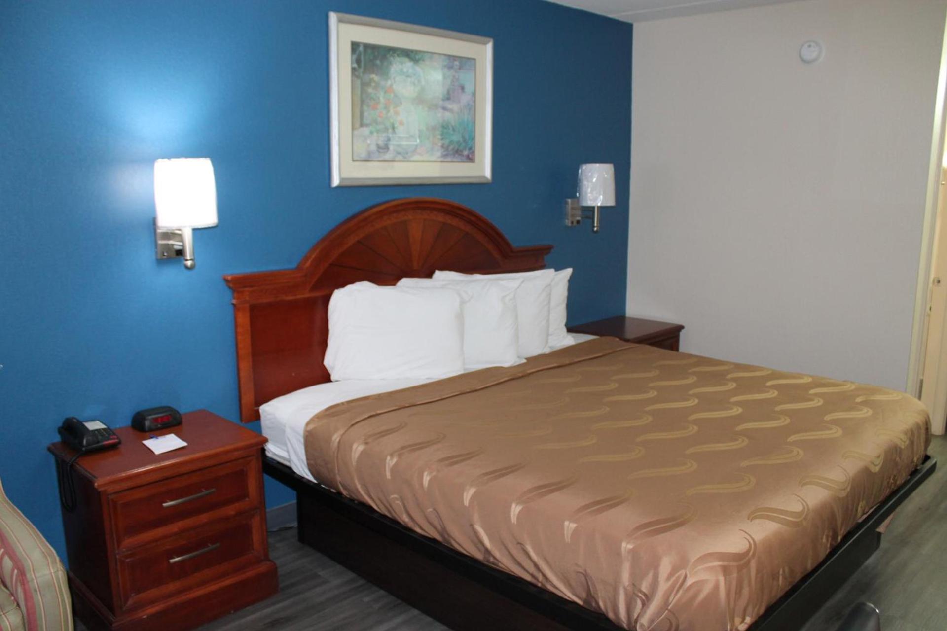 Americas Best Value Inn Tuscaloosa photo 20