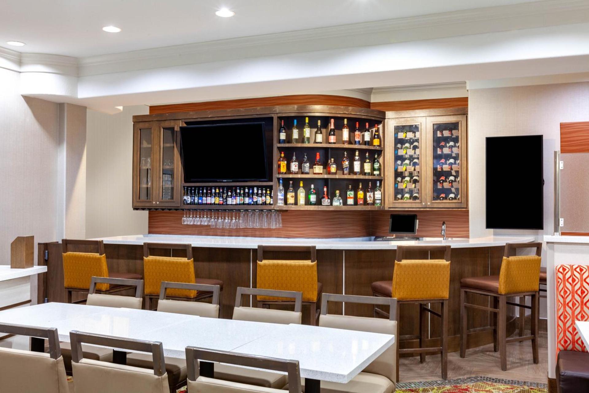 La Quinta by Wyndham Houston Channelview photo 21