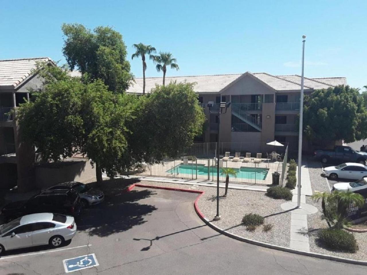 InTown Suites Extended Stay Phoenix AZ - Gilbert photo 10