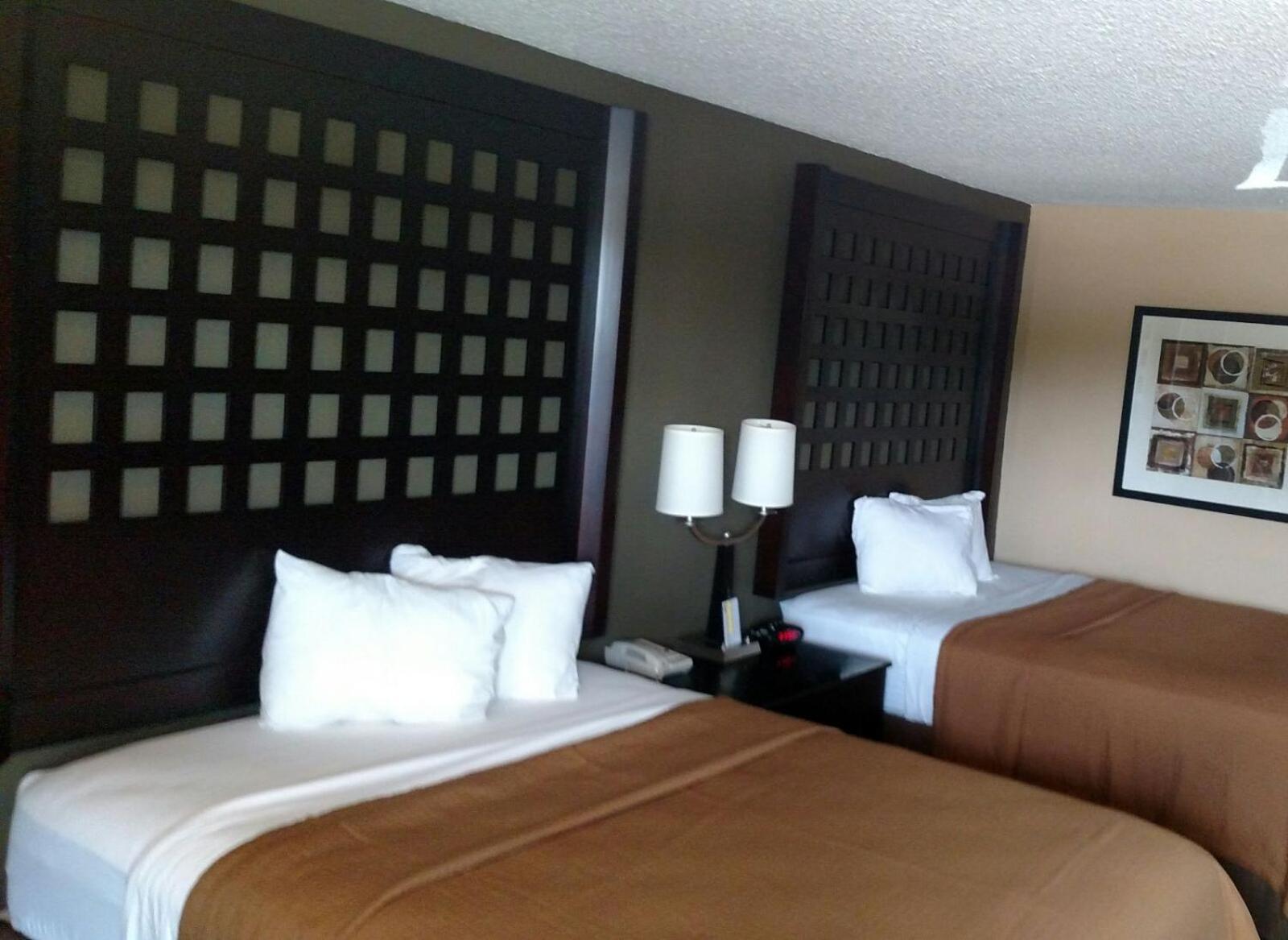 Super 8 by Wyndham Atoka photo 23