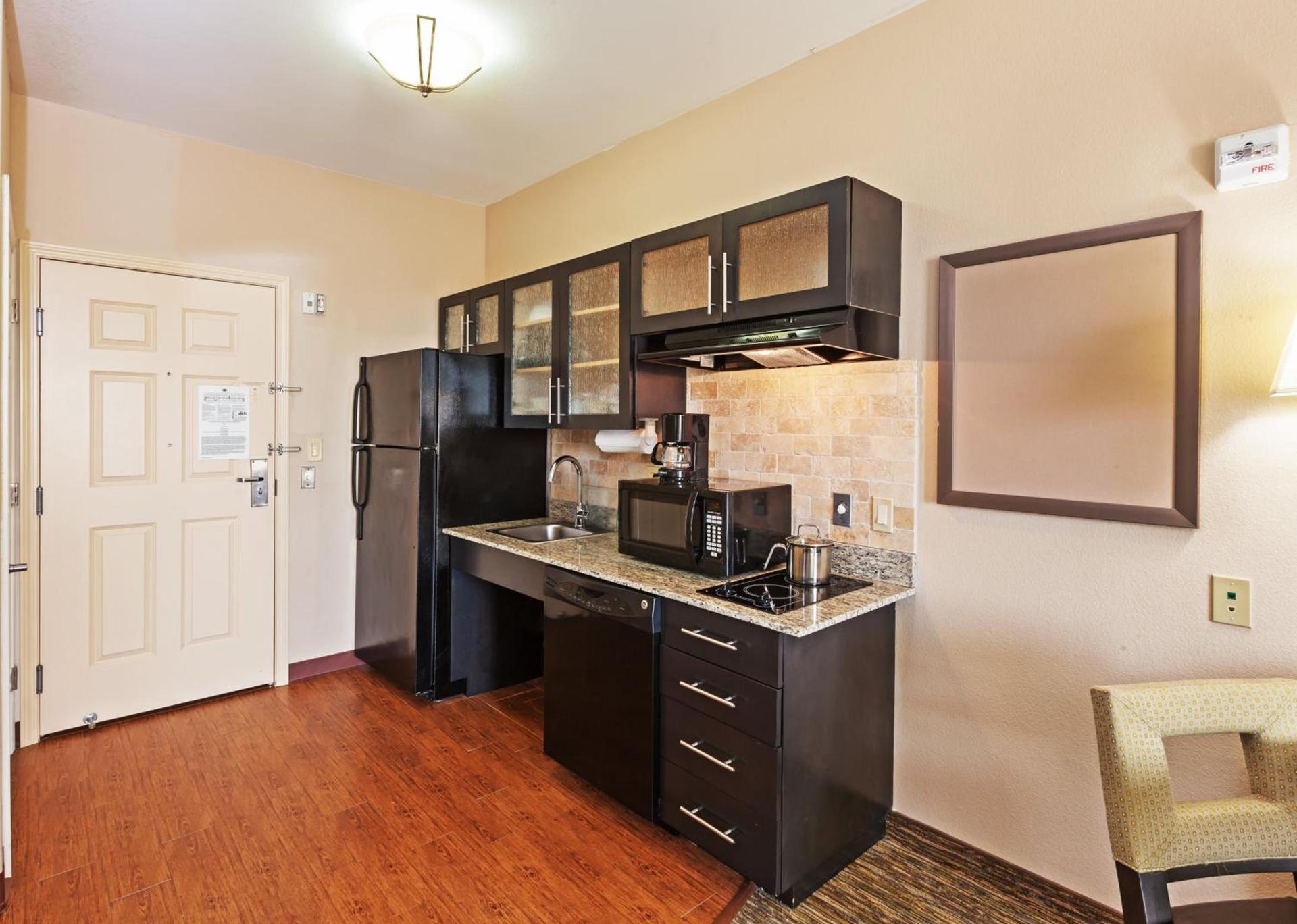 Candlewood Amarillo-Western Crossing by IHG photo 19