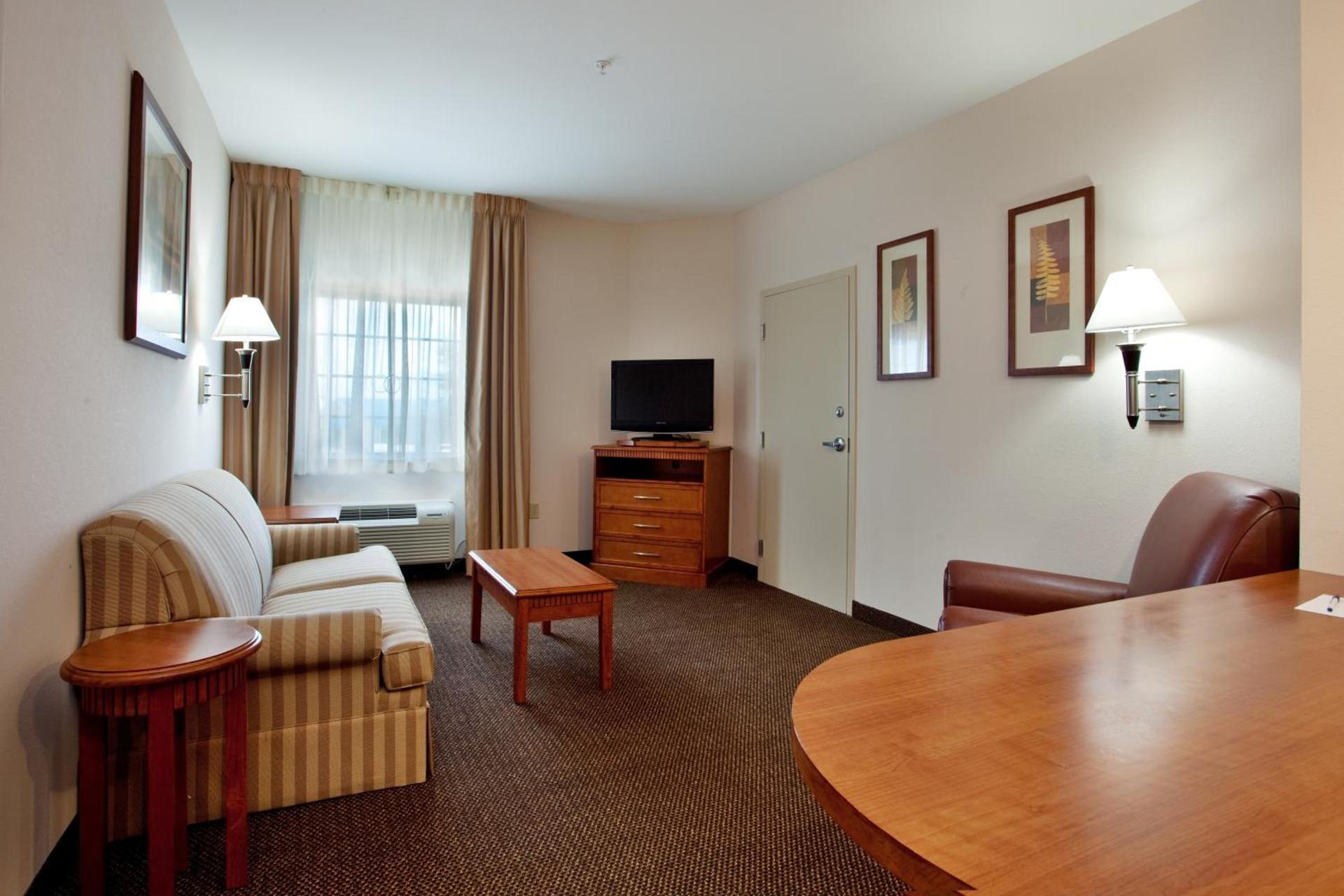 Candlewood Suites New Iberia by IHG photo 41