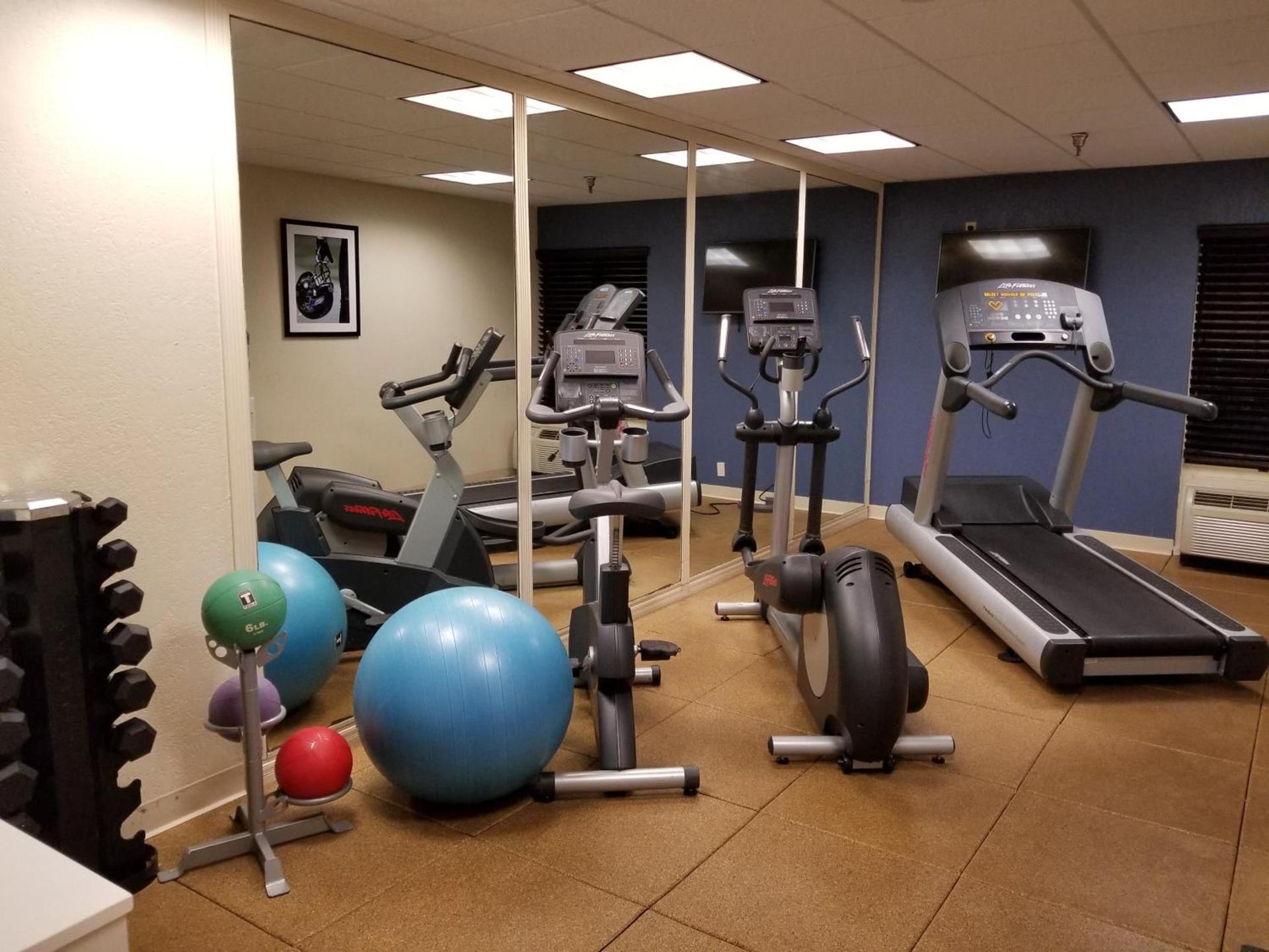 Holiday Inn Express Hunt Valley by IHG photo 25