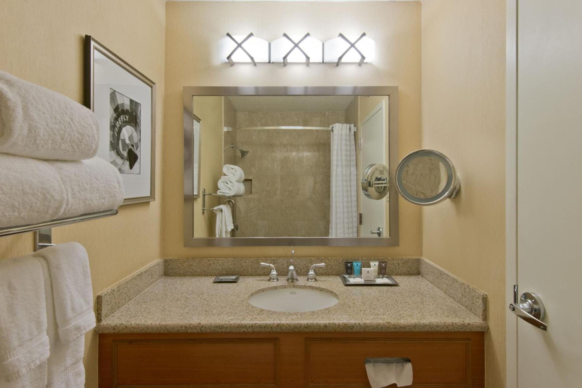 Crowne Plaza Albuquerque by IHG photo 26