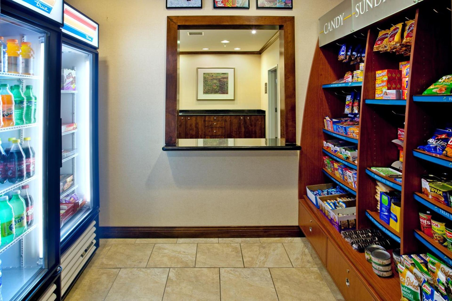 Staybridge Suites - Albuquerque Airport by IHG photo 5