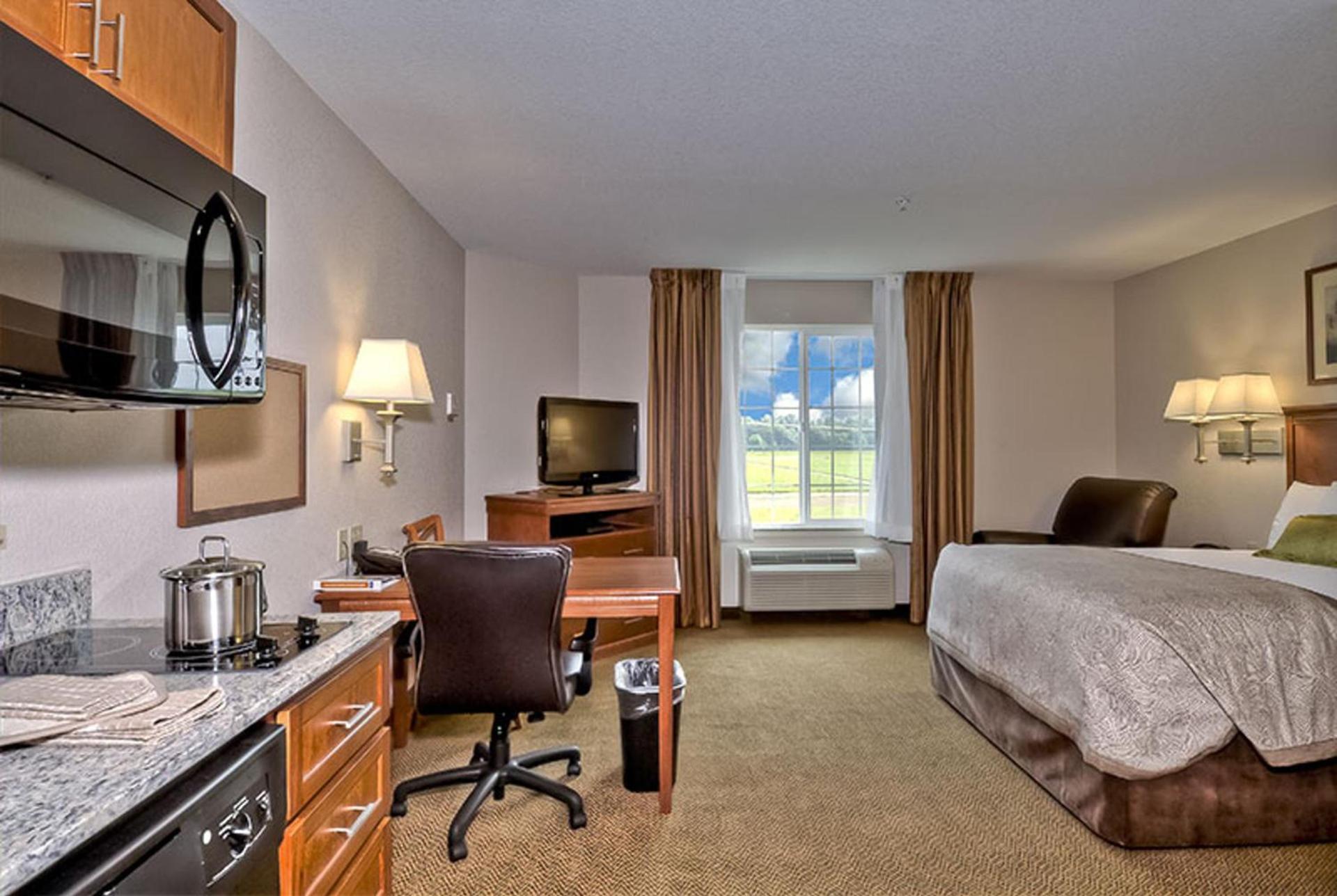 Candlewood Suites Burlington by IHG photo 15