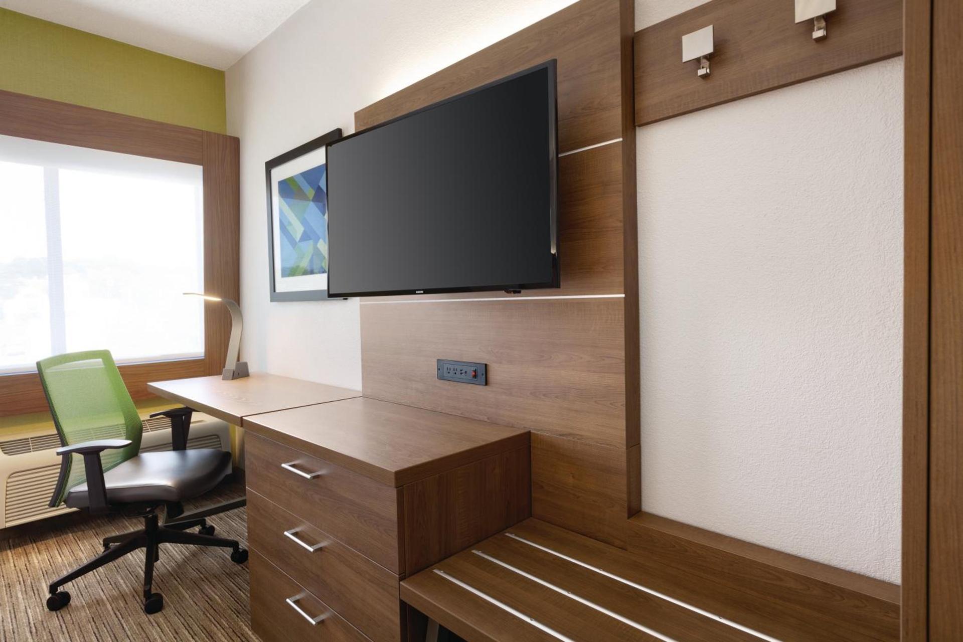 Holiday Inn Express Hartford South - Rocky Hill by IHG photo 17