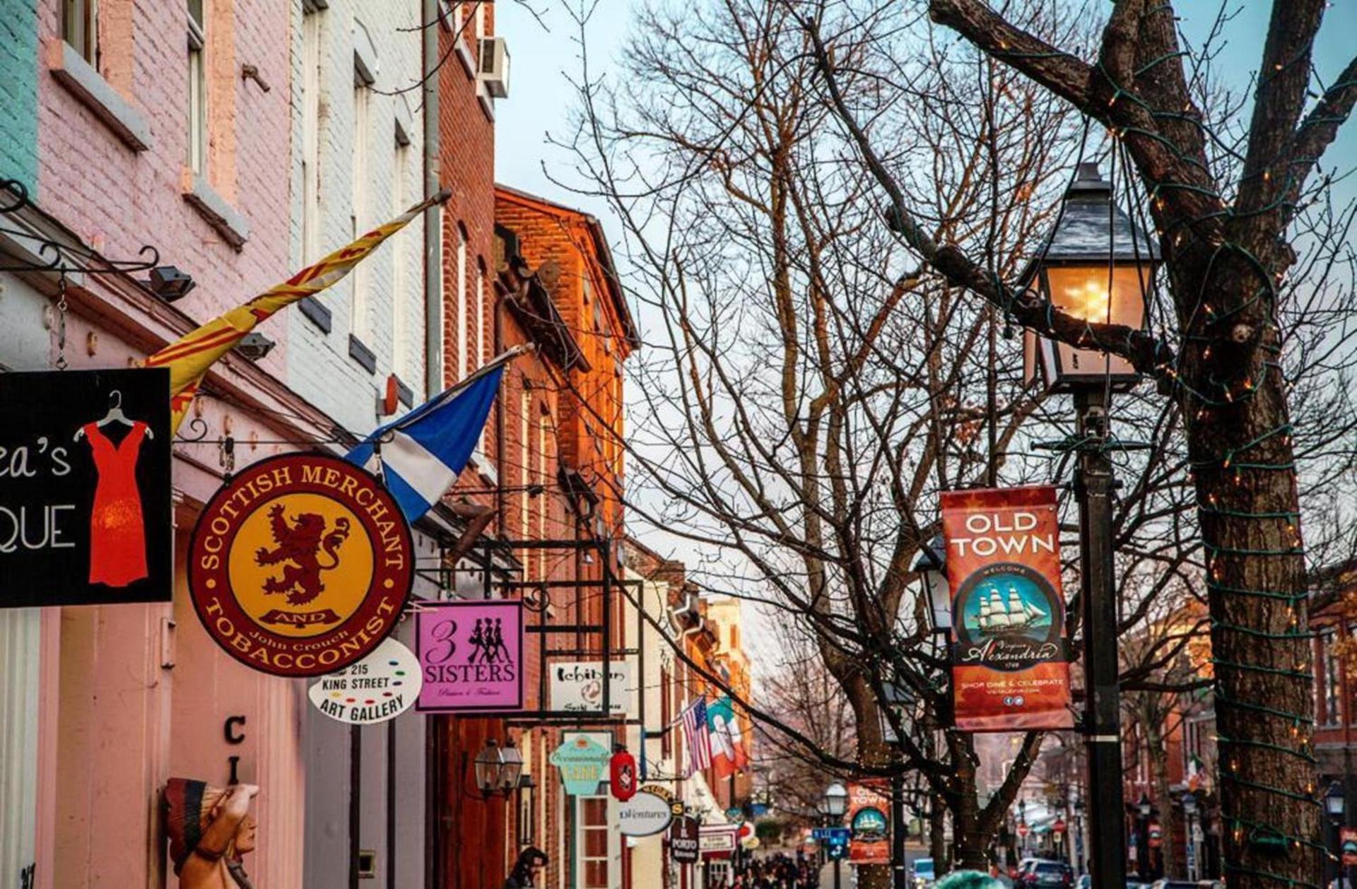 Hotel Indigo Old Town Alexandria by IHG photo 5