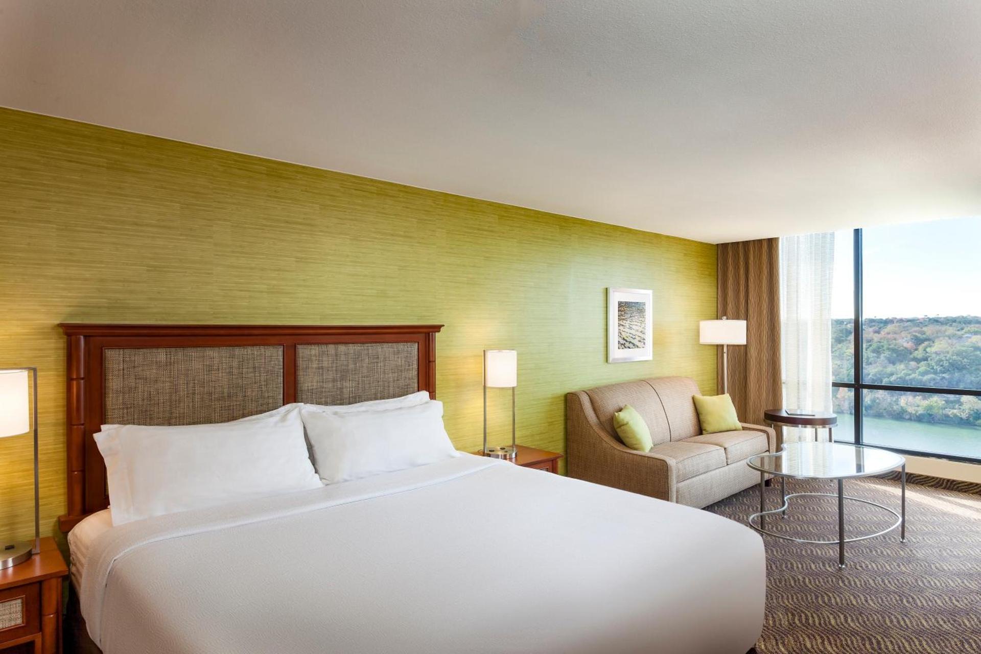 Holiday Inn Austin -Town Lake by IHG photo 28