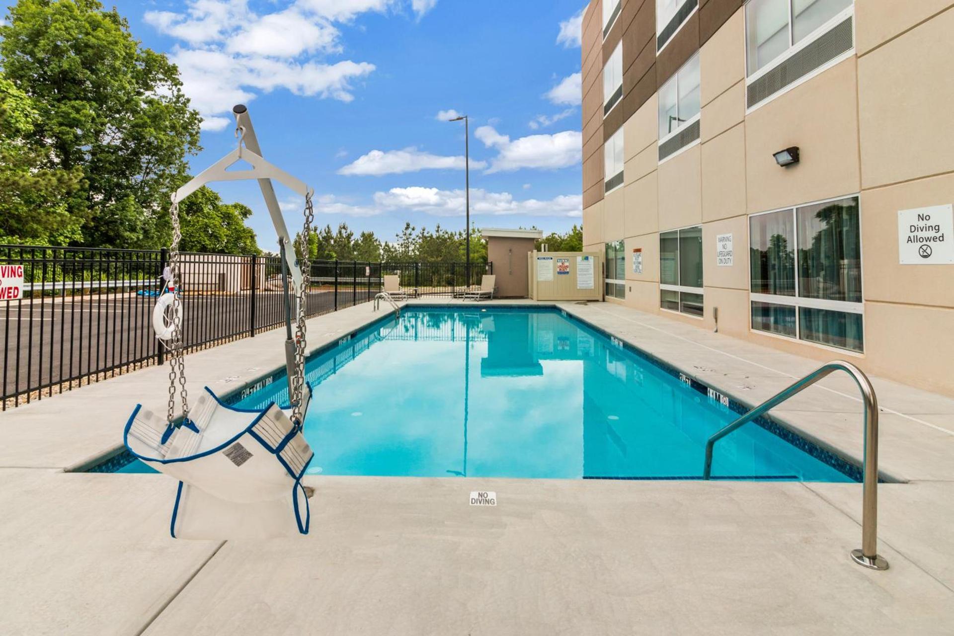 Holiday Inn Express - Villa Rica by IHG photo 19