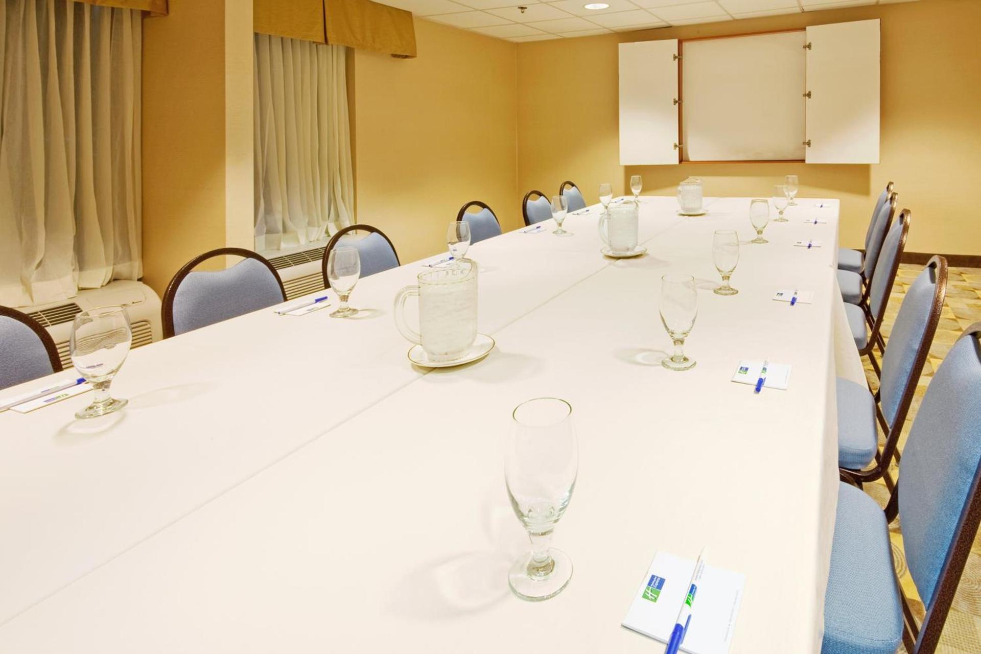 Holiday Inn Express Wilkes Barre East by IHG photo 16