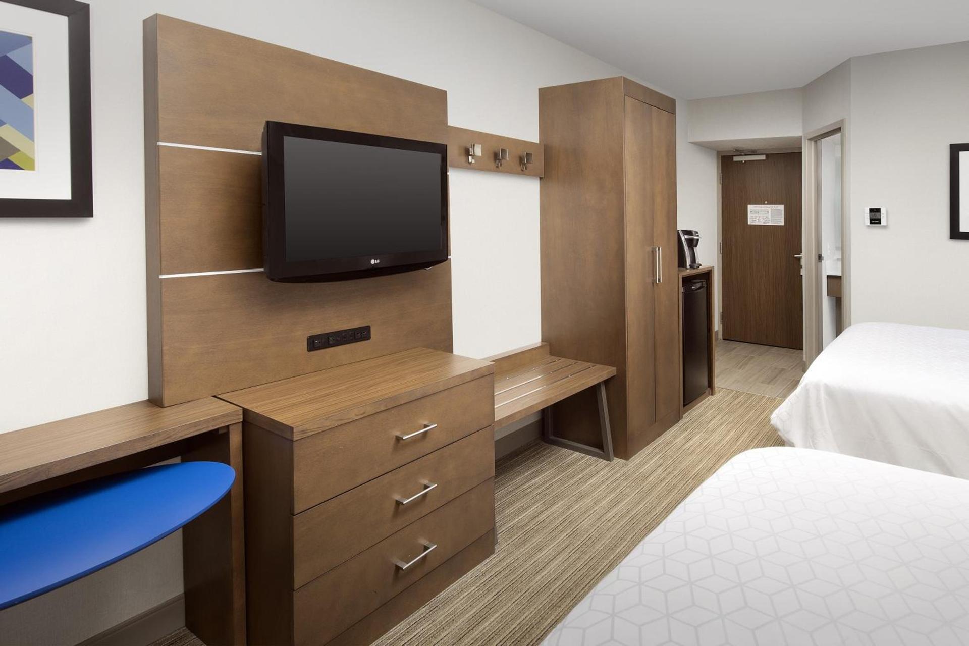 Holiday Inn Express Andover North - Lawrence by IHG photo 37