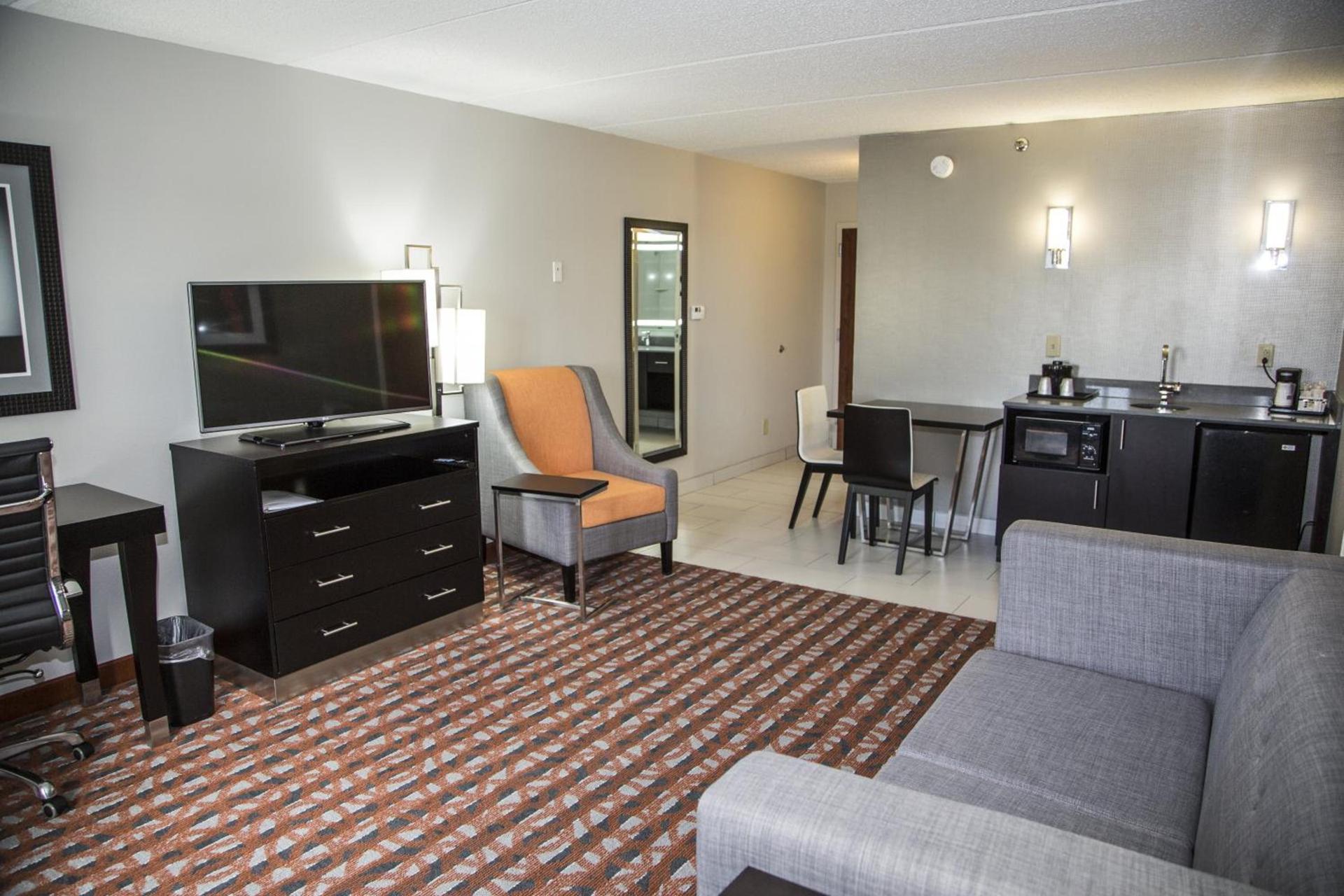 Holiday Inn Express & Suites Nashville Southeast - Antioch by IHG photo 14