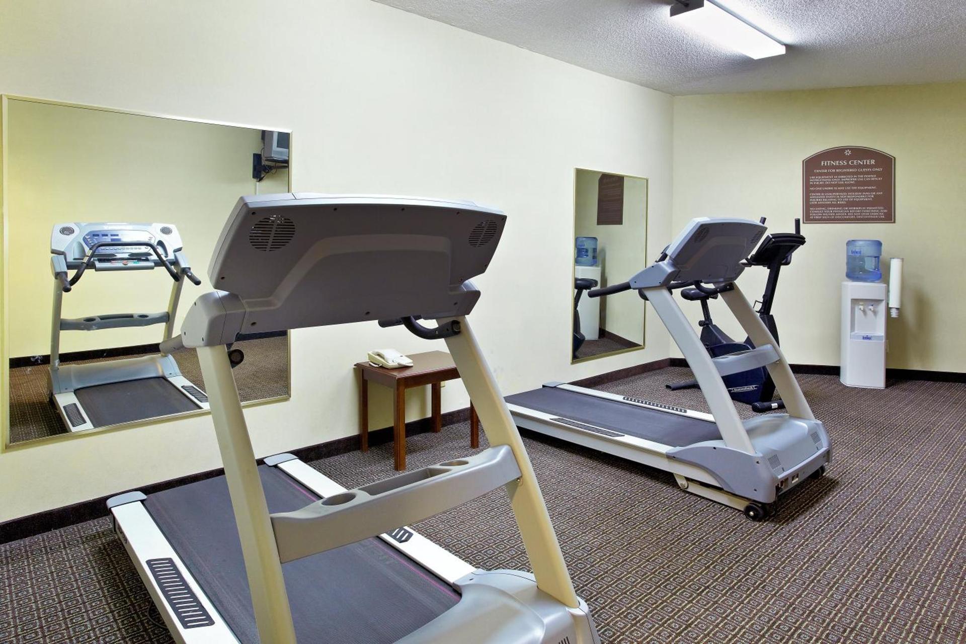 Holiday Inn Express - Biloxi - Beach Blvd by IHG photo 3