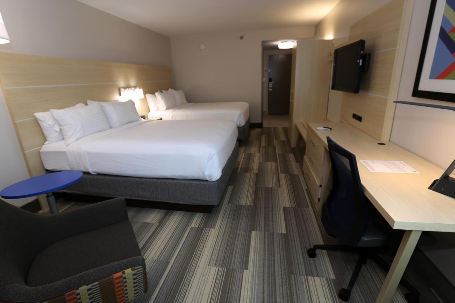 Holiday Inn Express - Biloxi - Beach Blvd by IHG photo 26