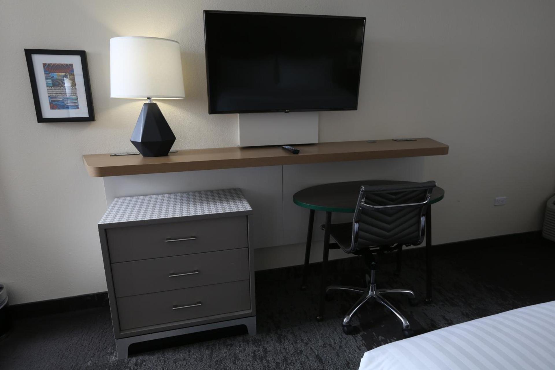 Holiday Inn Chicago North Shore by IHG photo 33