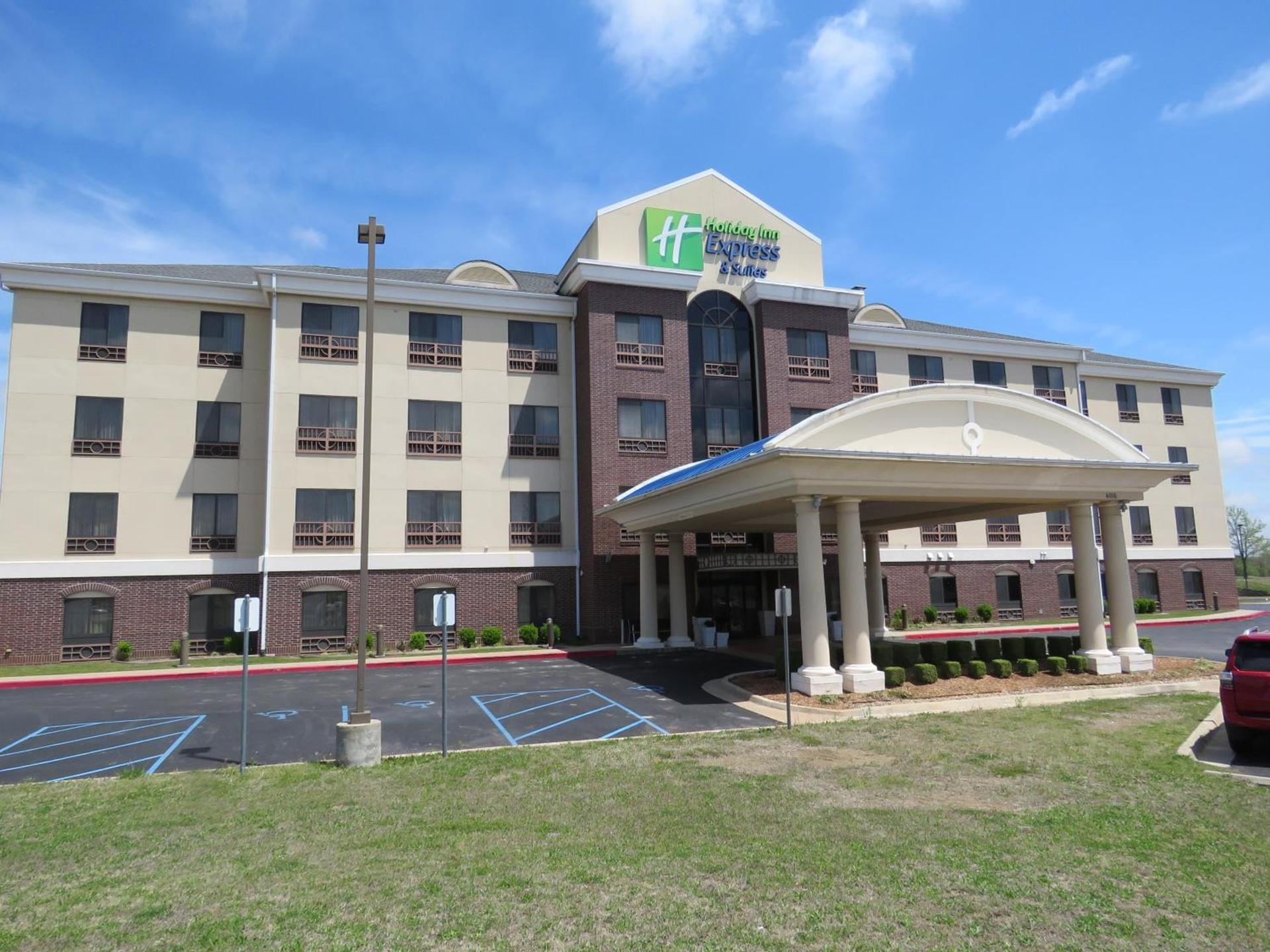 Holiday Inn Express Hotel & Suites Bartlesville by IHG — hotel in Bartlesville
