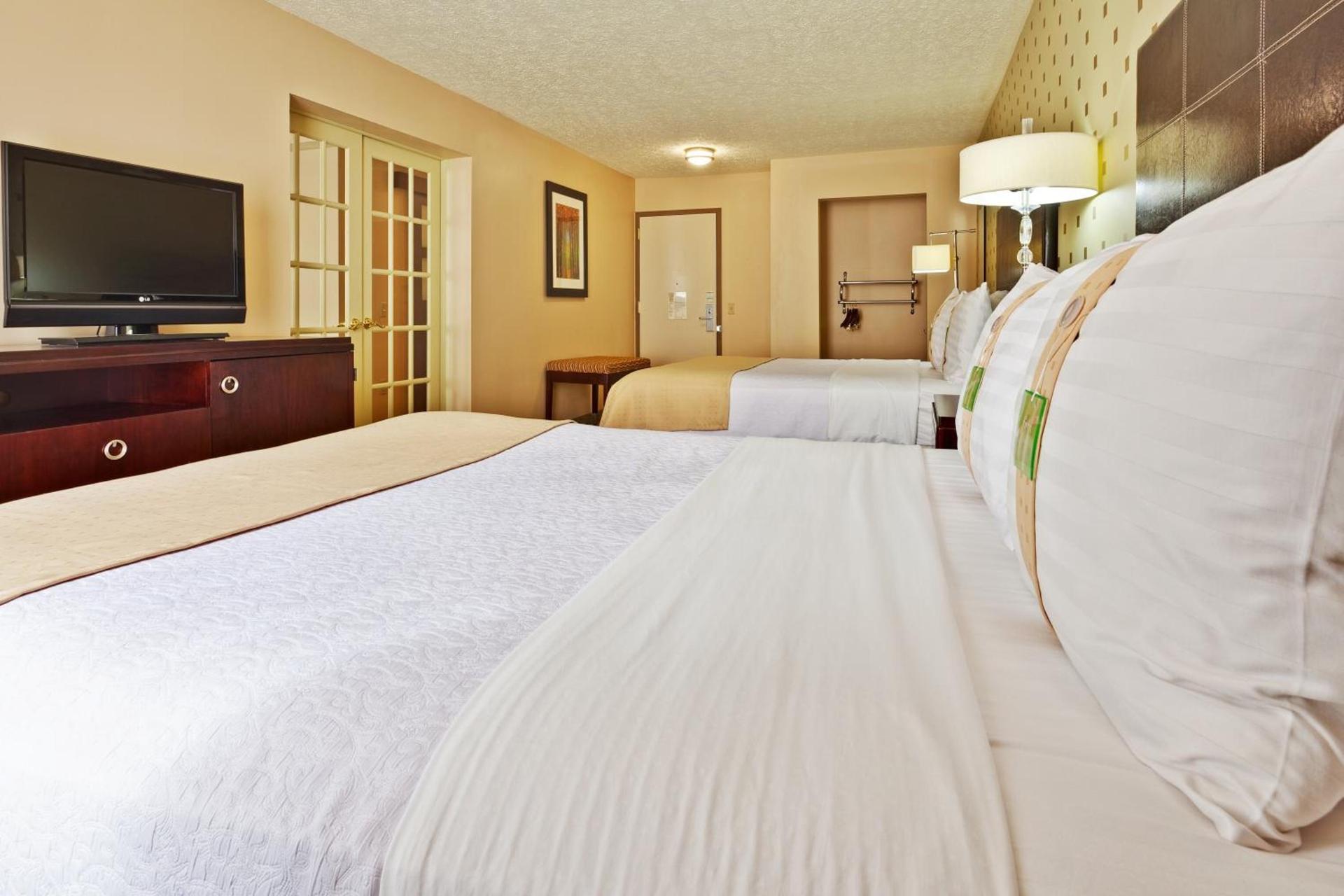 Holiday Inn Bloomington-University Area by IHG photo 28