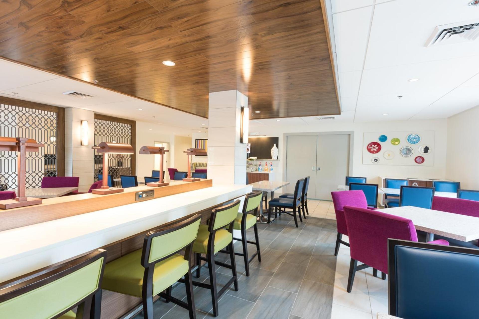 Holiday Inn Express Charleston US Highway 17 & I-526 by IHG photo 19