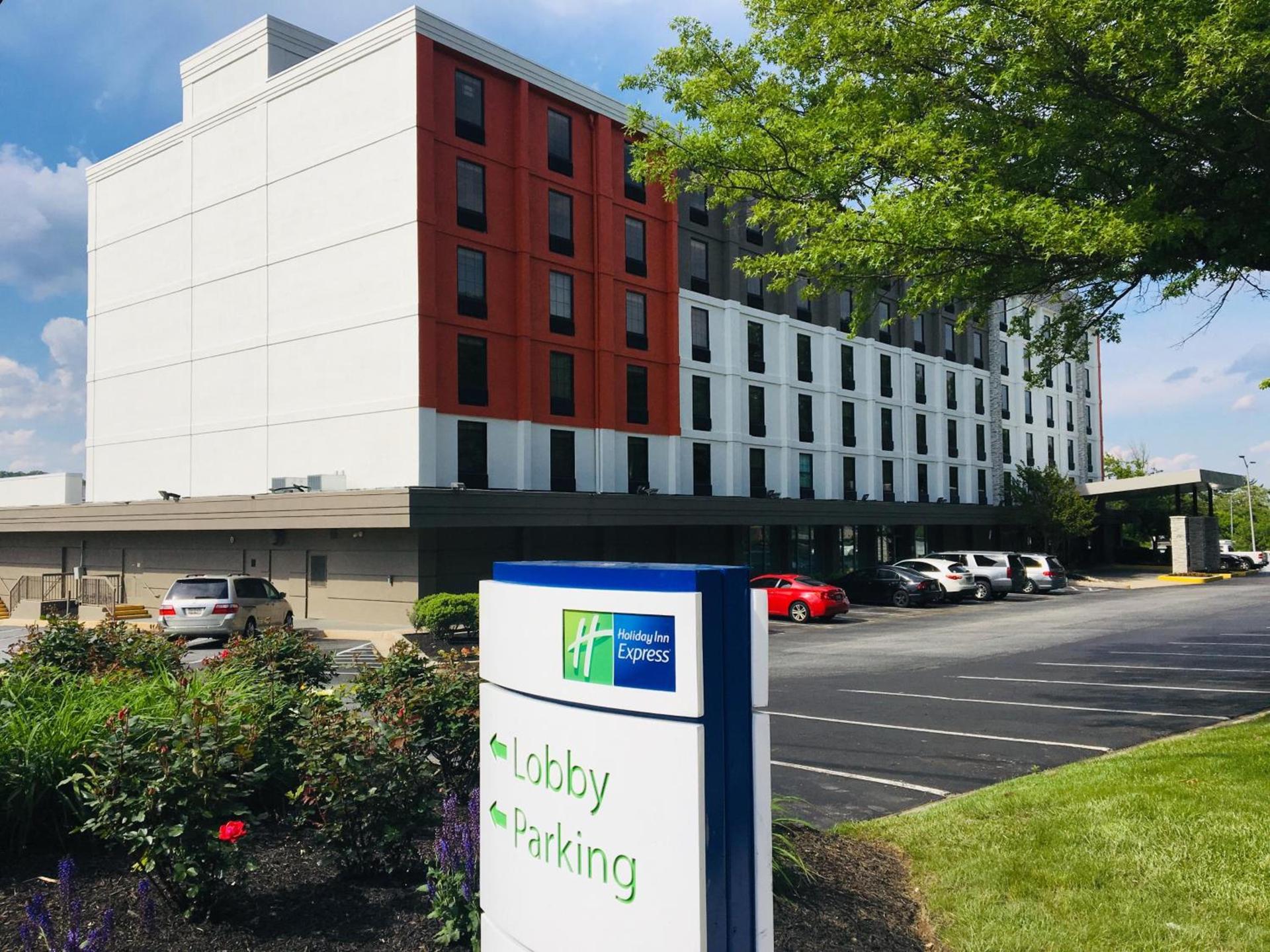 Holiday Inn Express Towson- Baltimore North by IHG photo 4