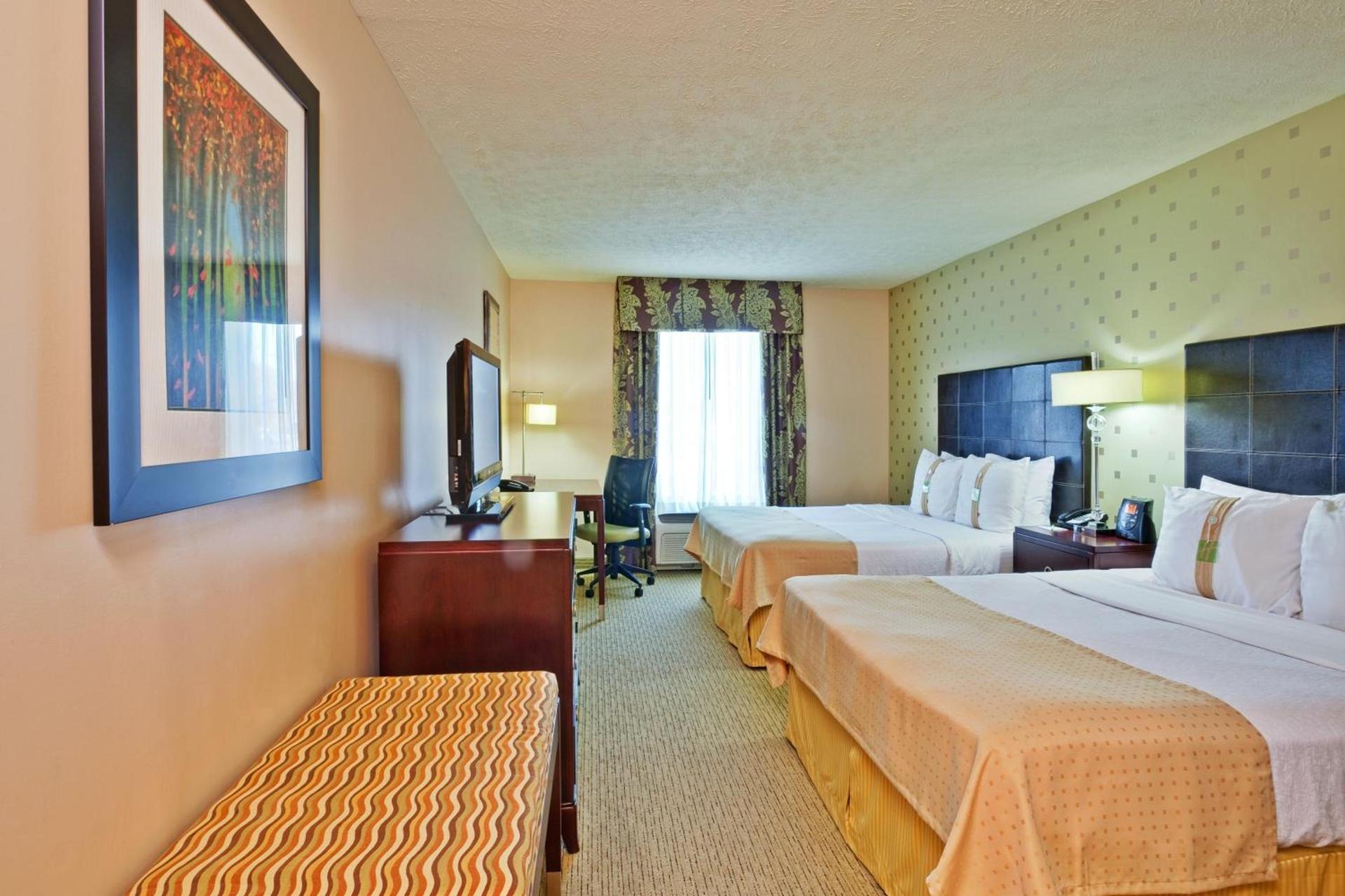 Holiday Inn Bloomington-University Area by IHG photo 30