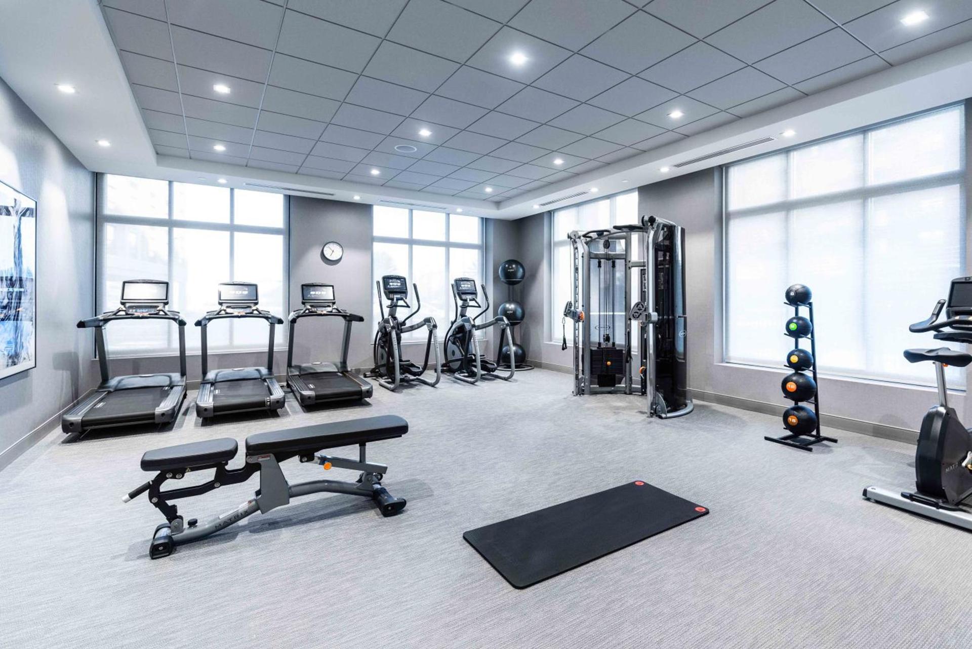 Staybridge Suites - Quincy by IHG photo 34